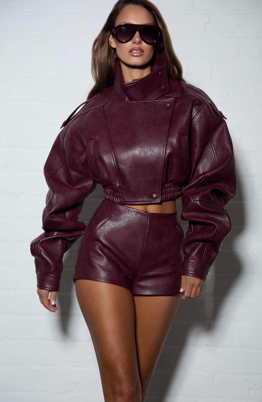 Noemí™ - Chaqueta Corta de Polipiel Cereza