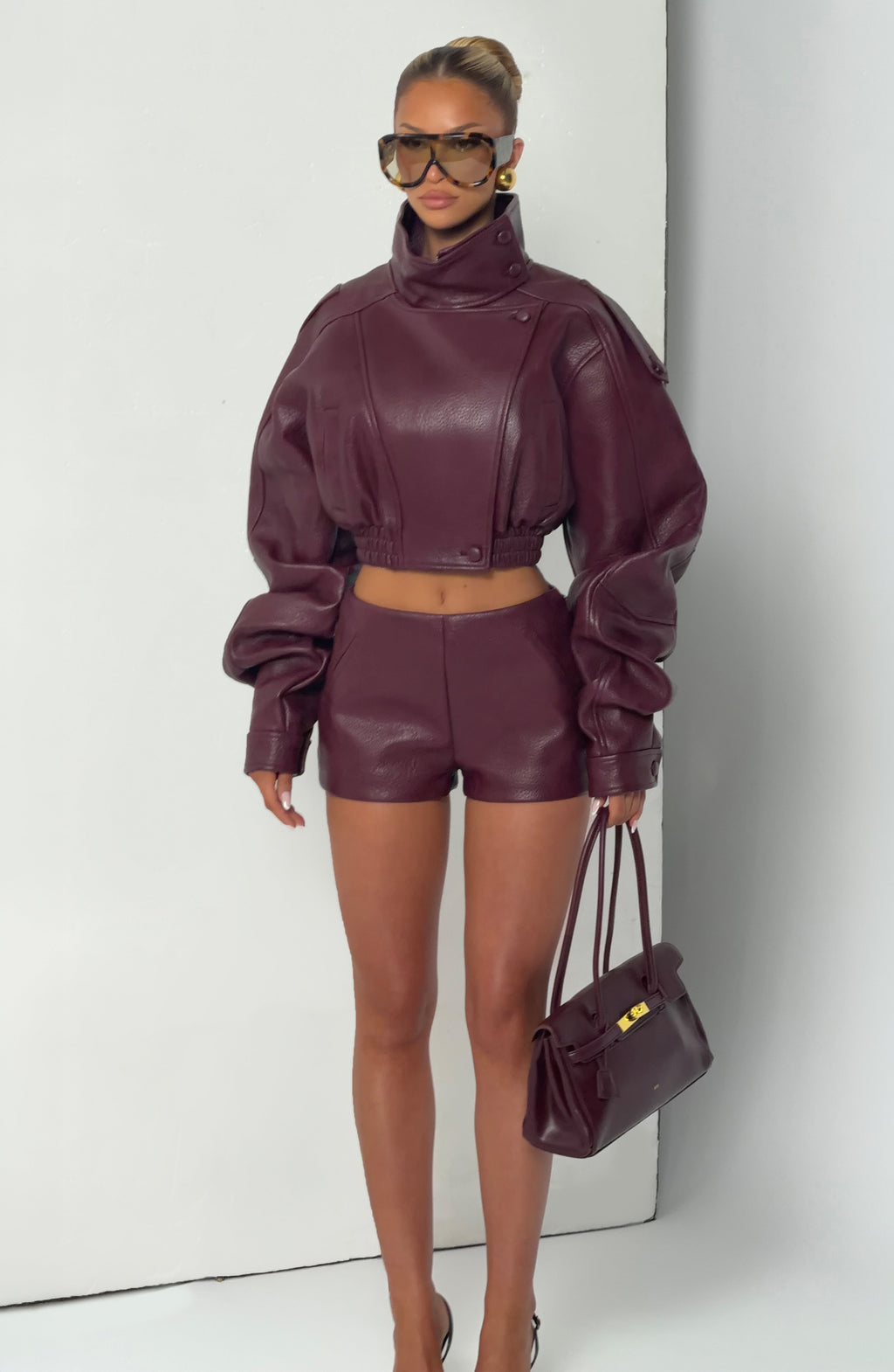 Noemí™ - Chaqueta Corta de Polipiel Cereza