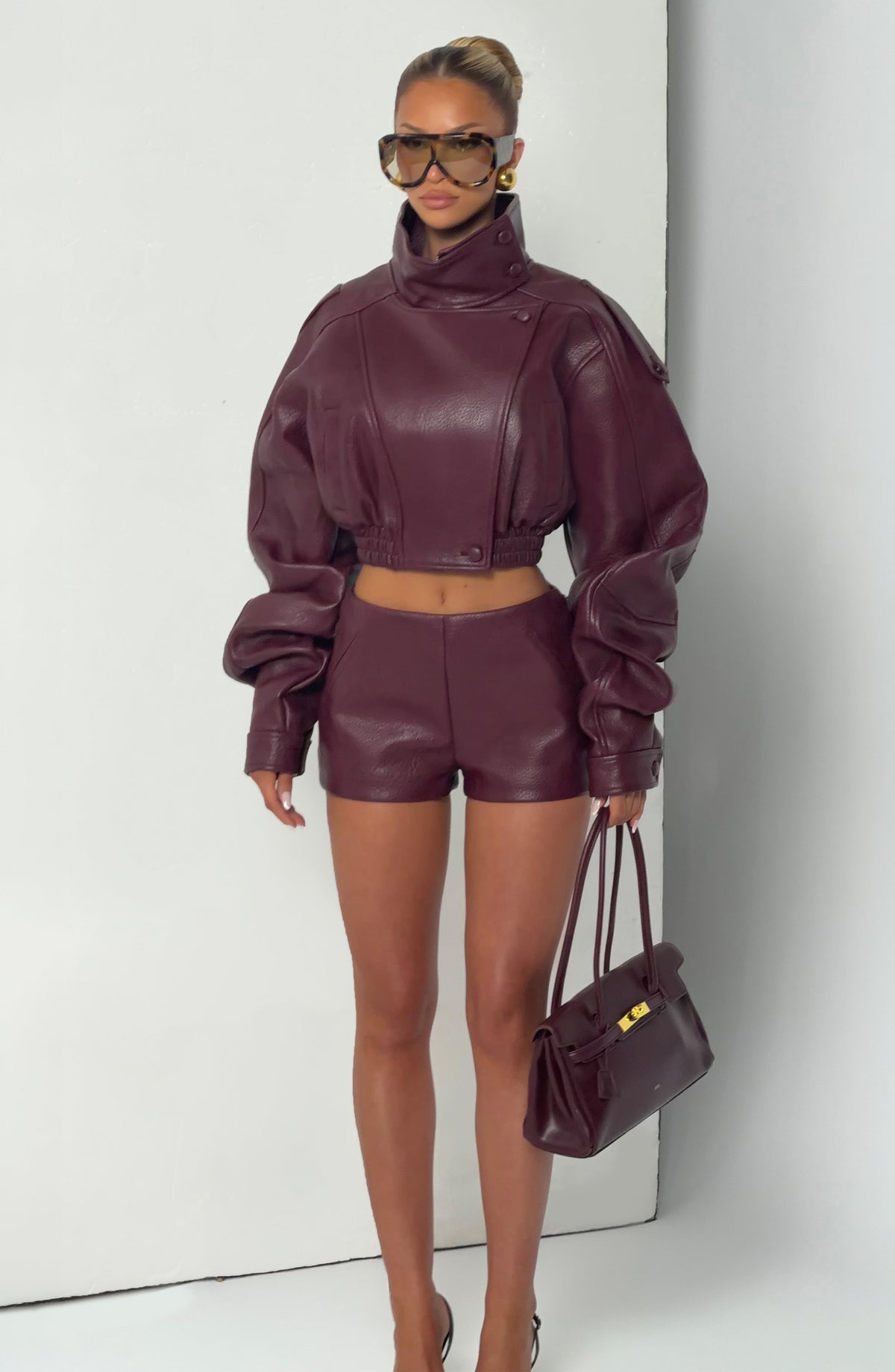 Noemí™ - Chaqueta Corta de Polipiel Cereza