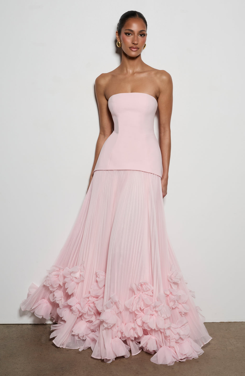 Serafina™ - Vestido Largo con Apliques Rosa Empolvado