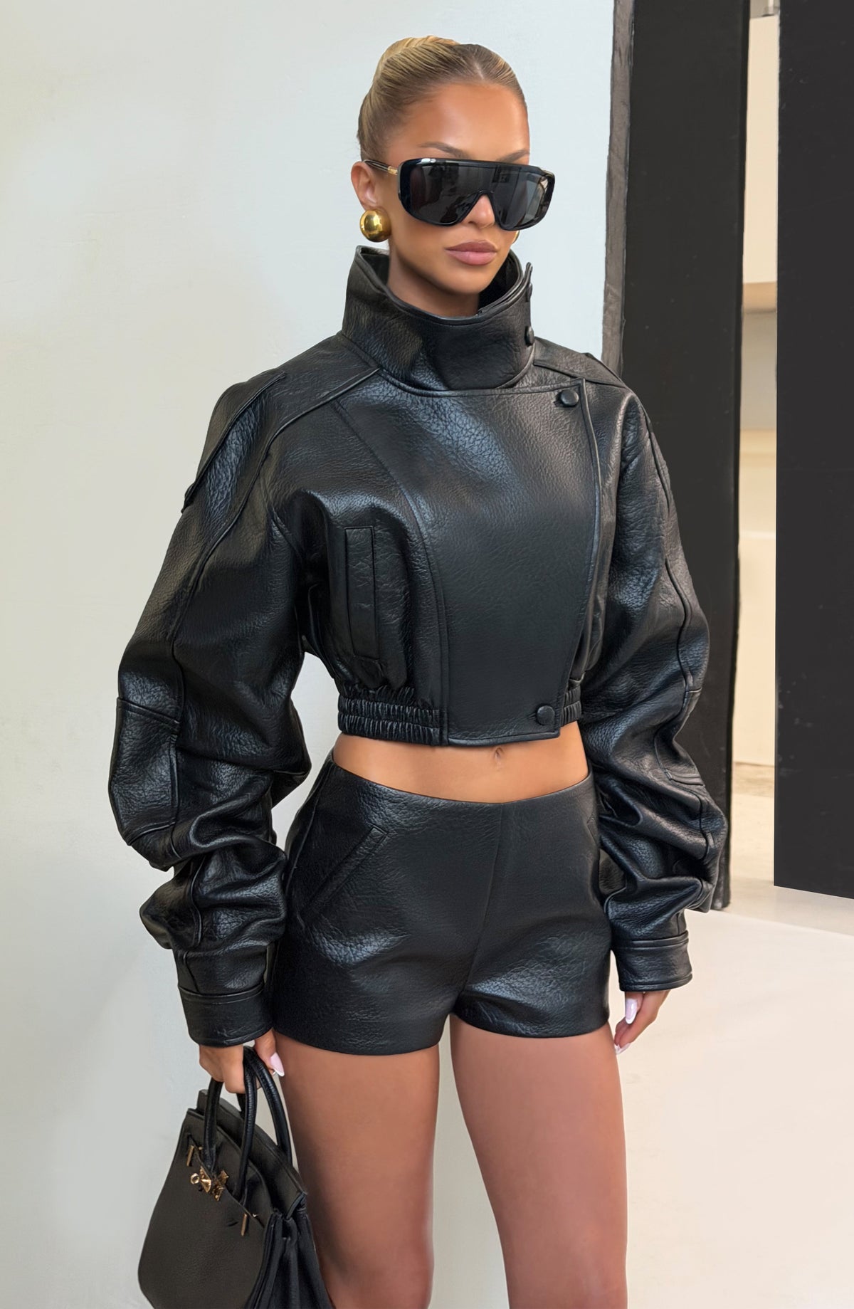Noemí™ - Chaqueta Corta de Polipiel Negra