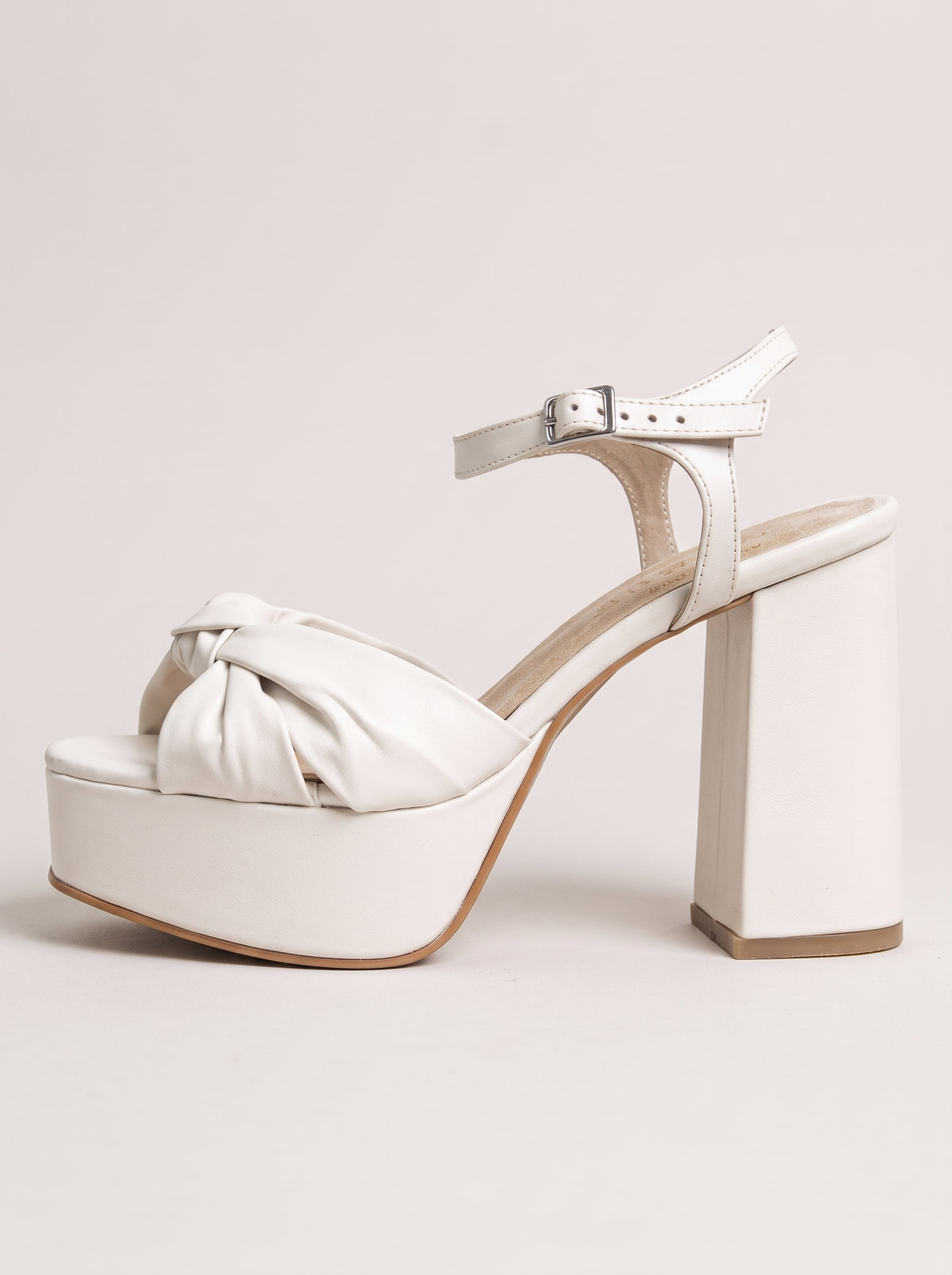 Triana™ - Sandalias de Plataforma con Pulsera Marfil
