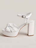 Triana™ - Sandalias de Plataforma con Pulsera Blancas