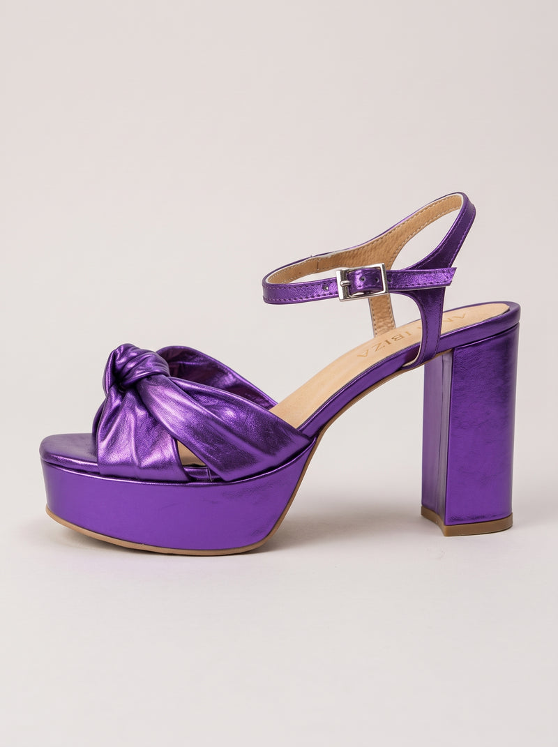 Triana™ - Sandalias de Plataforma con Pulsera Morado Metalizado
