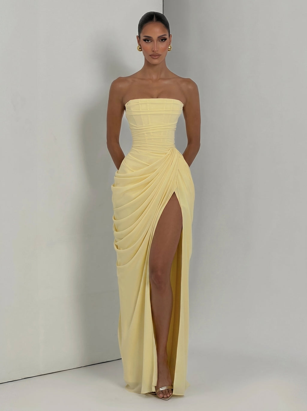 Look para una boda de noche: vestido Cyra™ en amarillo, foto 6