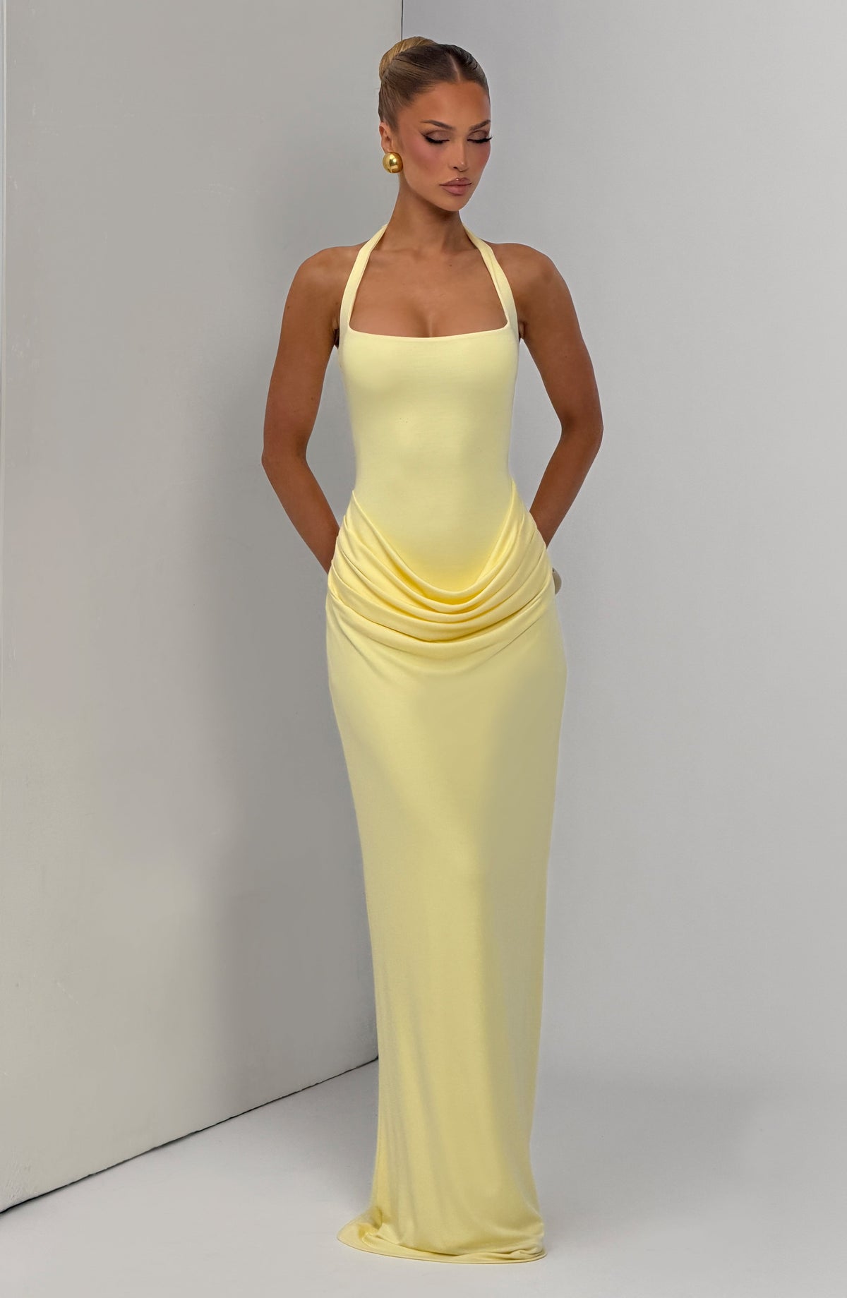 Look para una boda de tarde: vestido Sonia™ en amarillo limón, foto 6