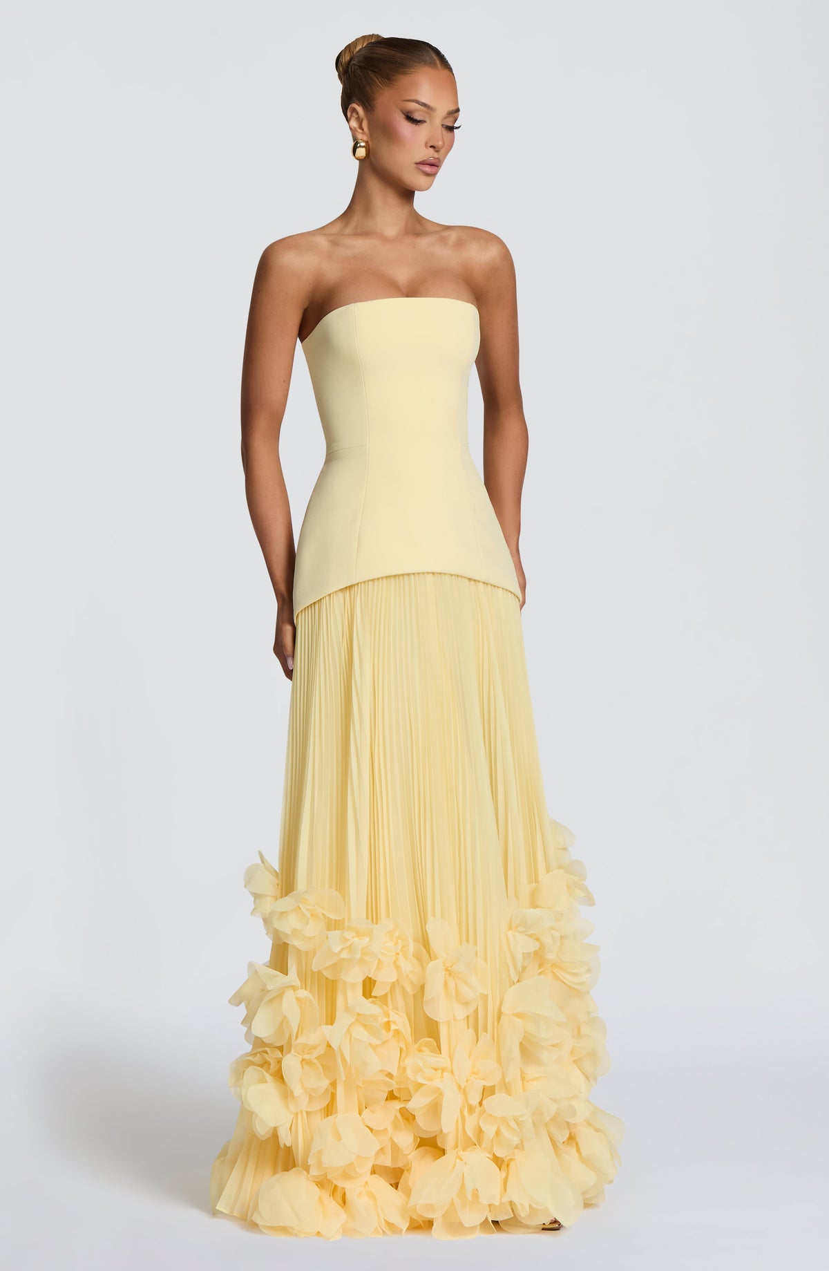 Serena™ amarillo limón, una opción de Ana Ibiza para un evento, foto 12