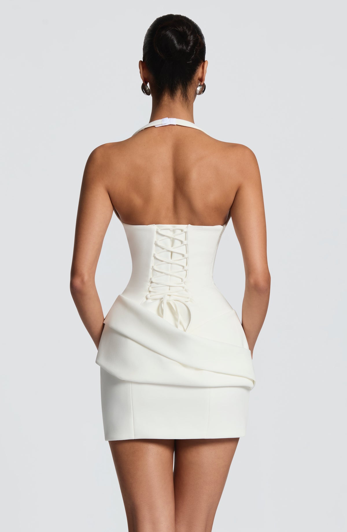 Ximena™ - Vestido Corto con Corsé Marfil