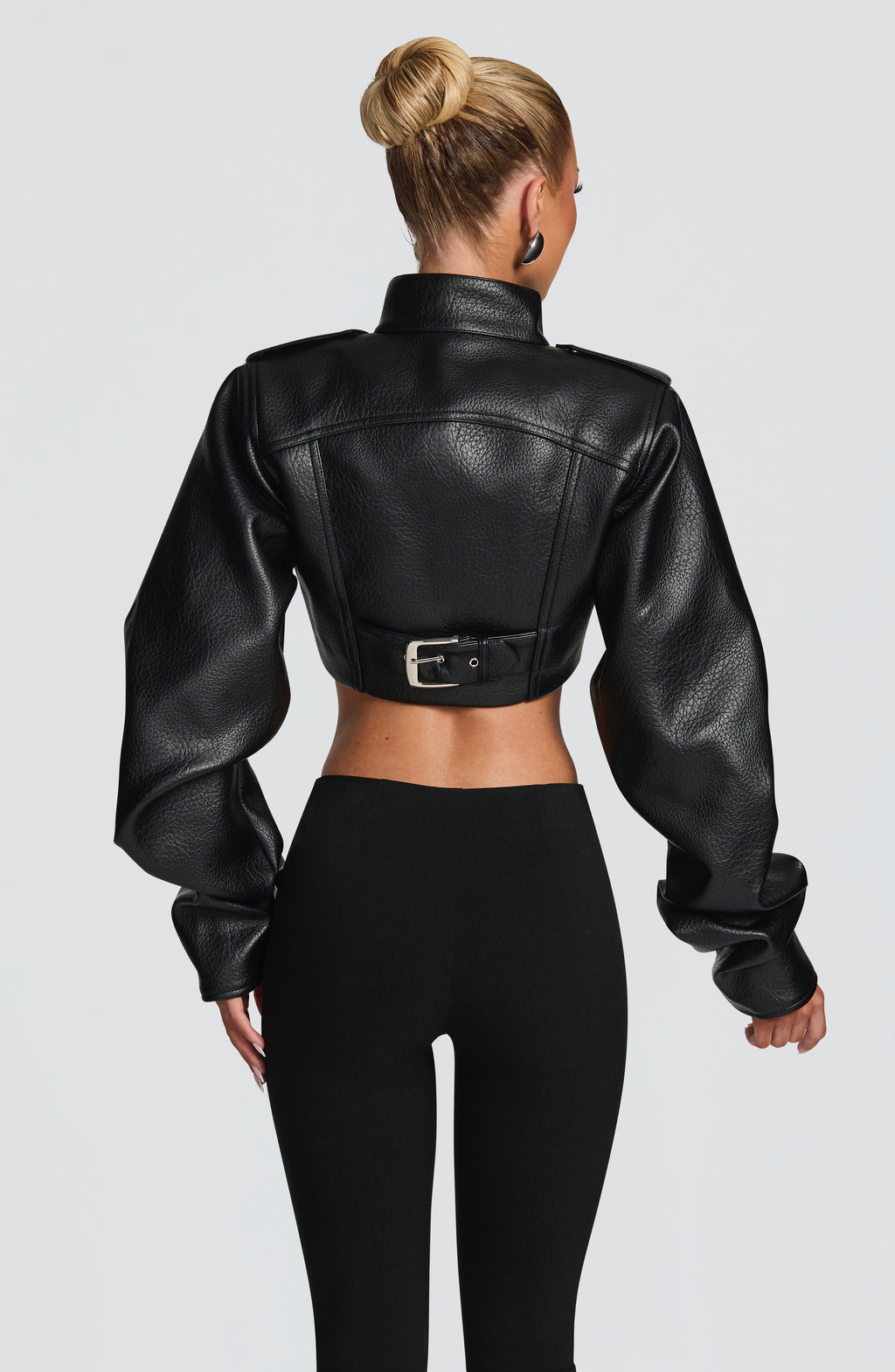 Mónica™ - Chaqueta con Cuello Mao Negra