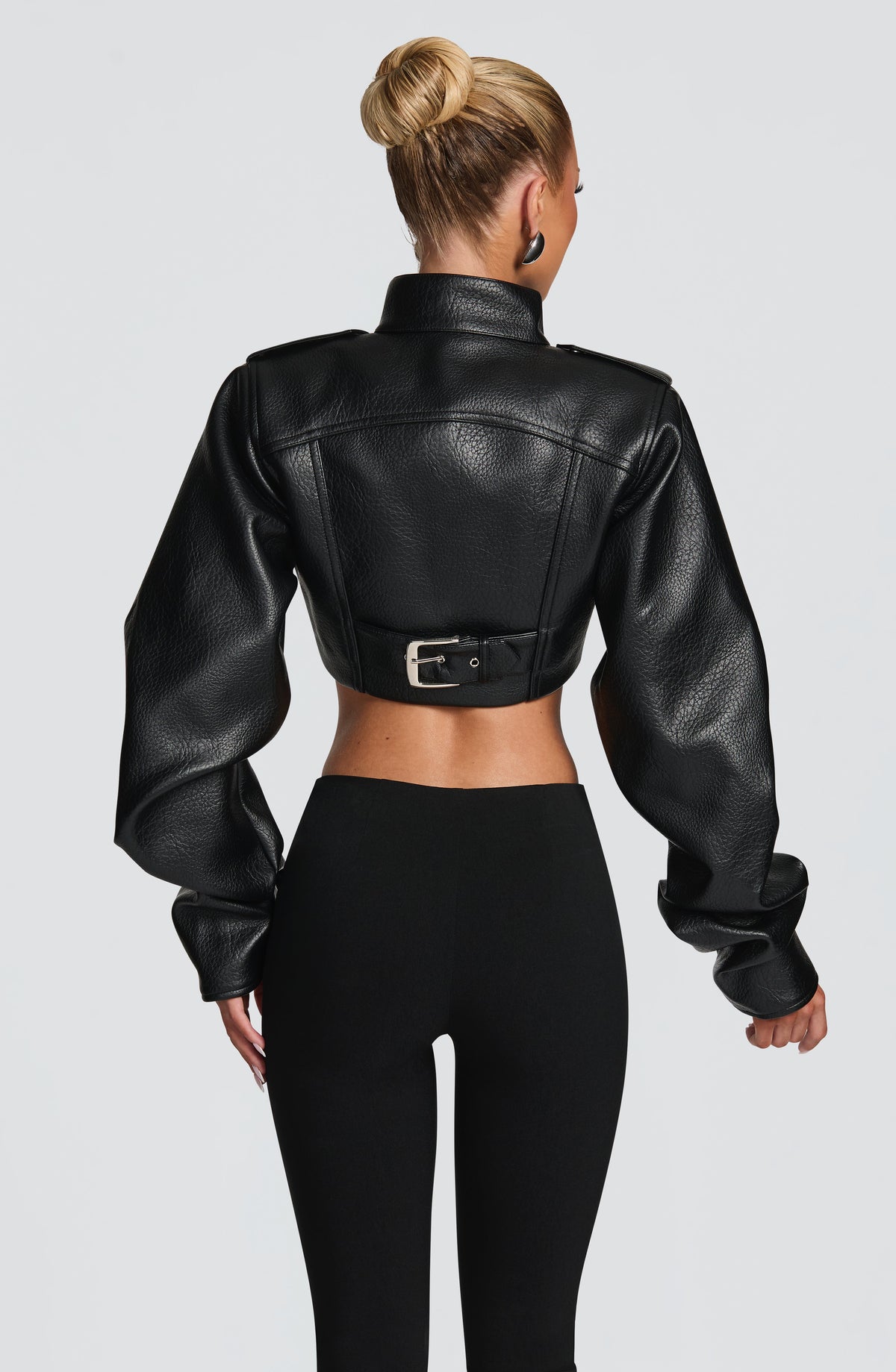 Mónica™ - Chaqueta con Cuello Mao Negra