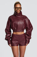 Noemí™ - Chaqueta Corta de Polipiel Cereza