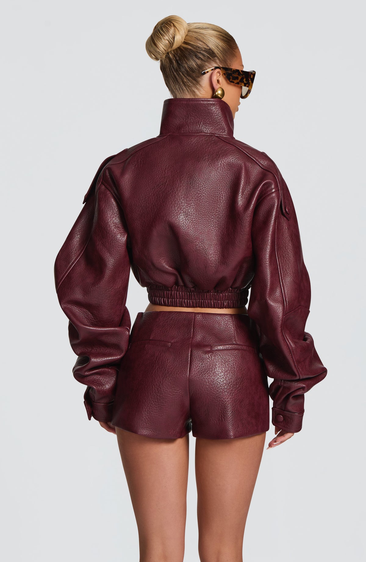 Noemí™ - Chaqueta Corta de Polipiel Cereza