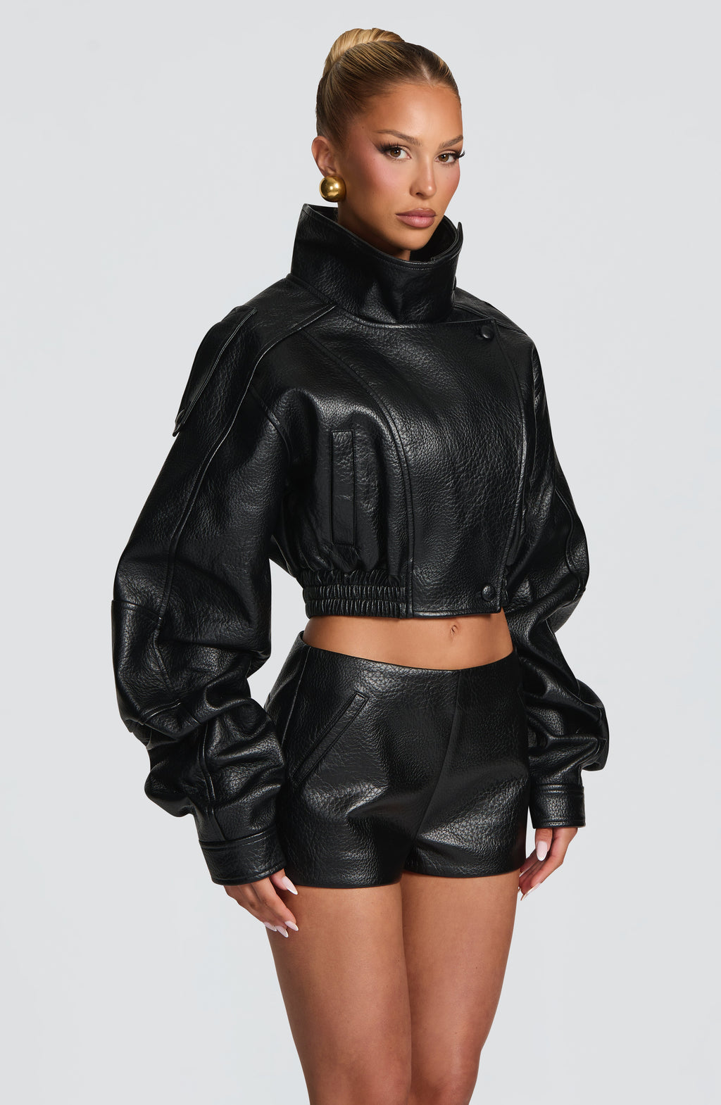 Noemí™ - Chaqueta Corta de Polipiel Negra