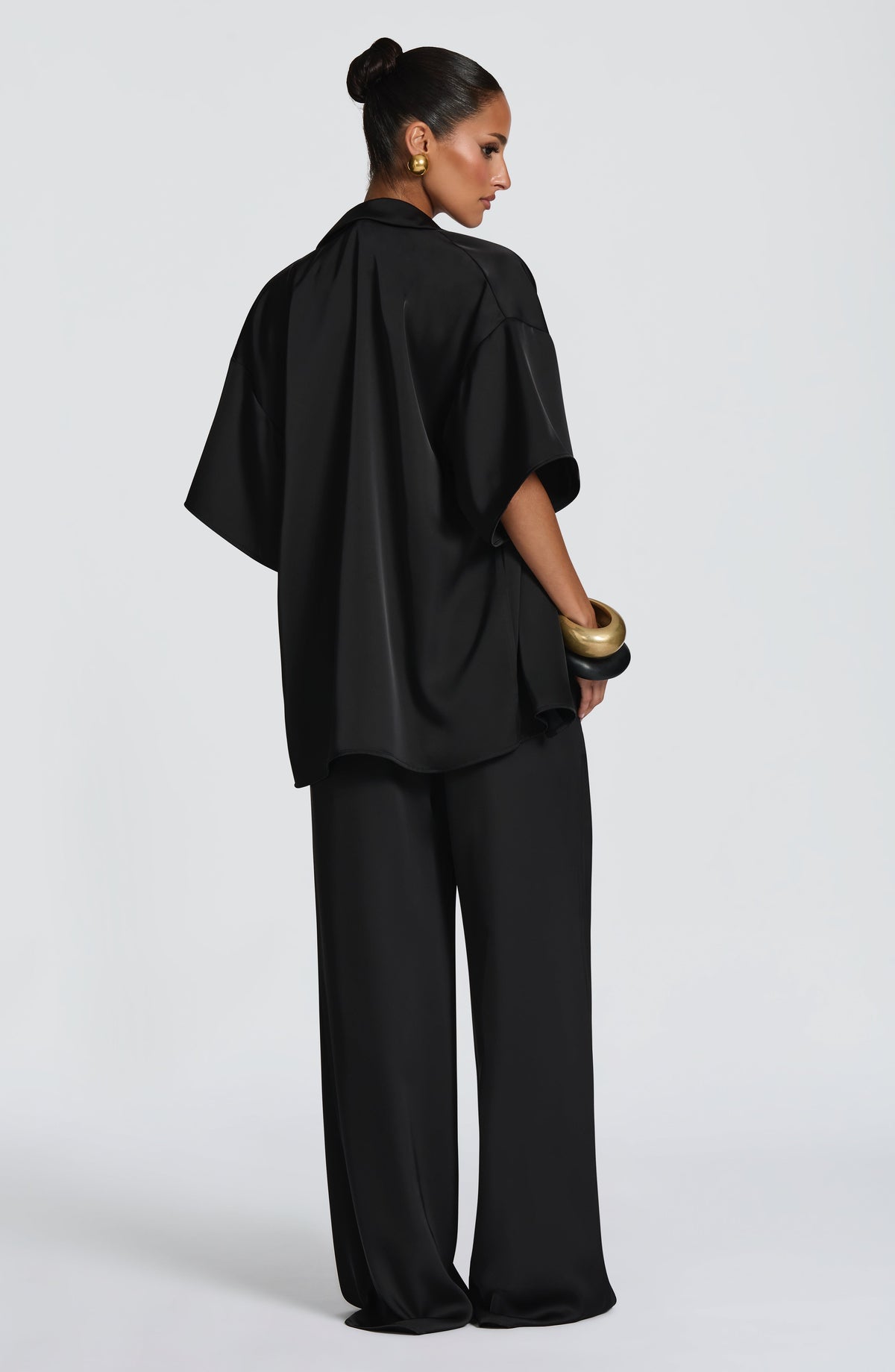Soraya™ en negro, pantalón palazzo de satén