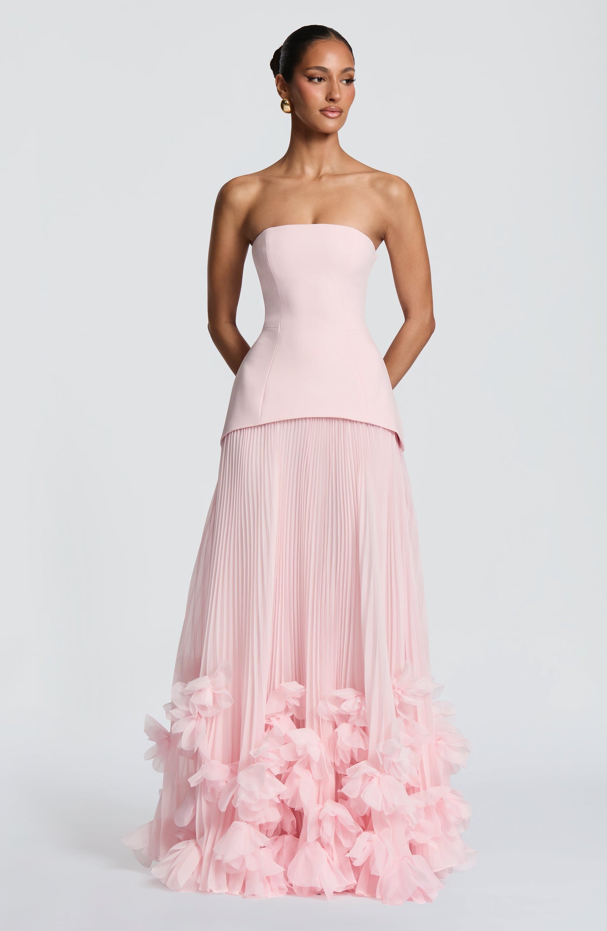 Serafina™ - Vestido Largo con Apliques Rosa Empolvado