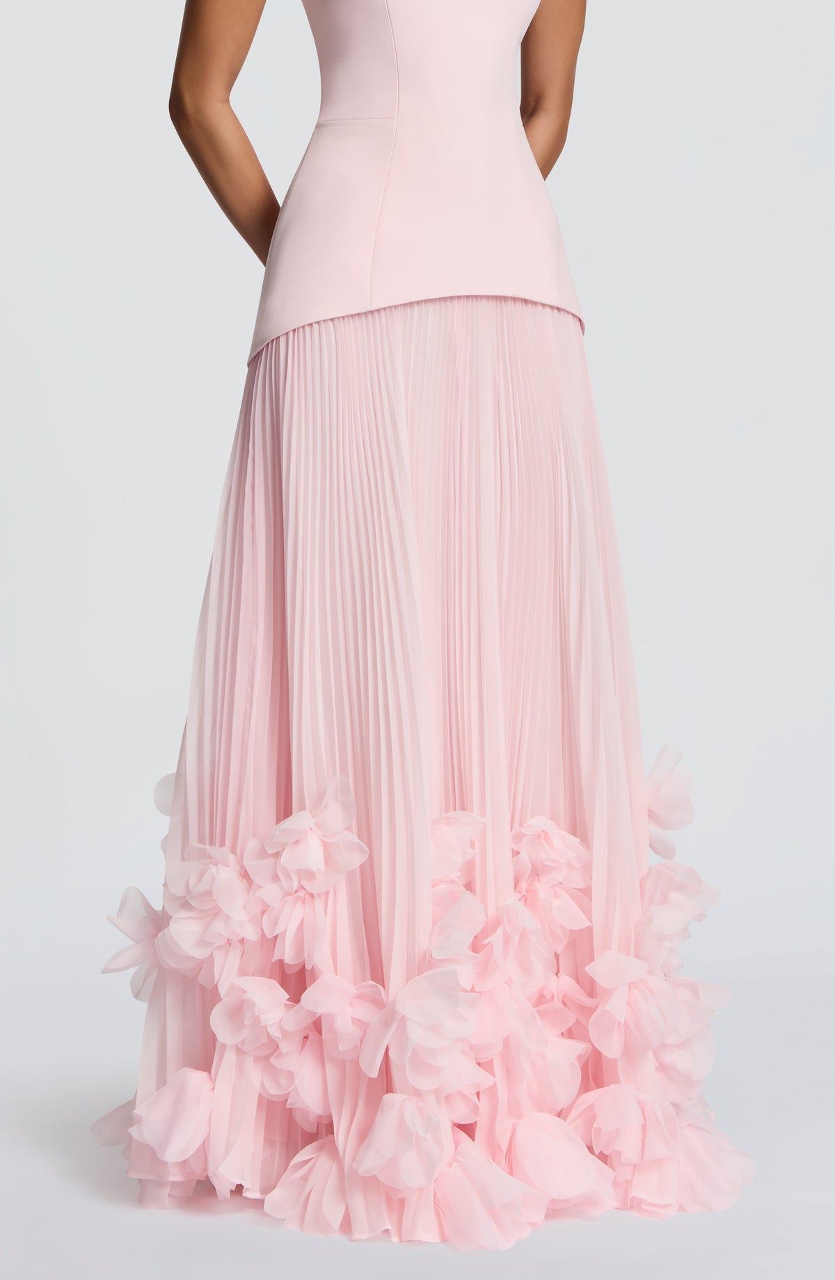 Serafina™ - Vestido Largo con Apliques Rosa Empolvado