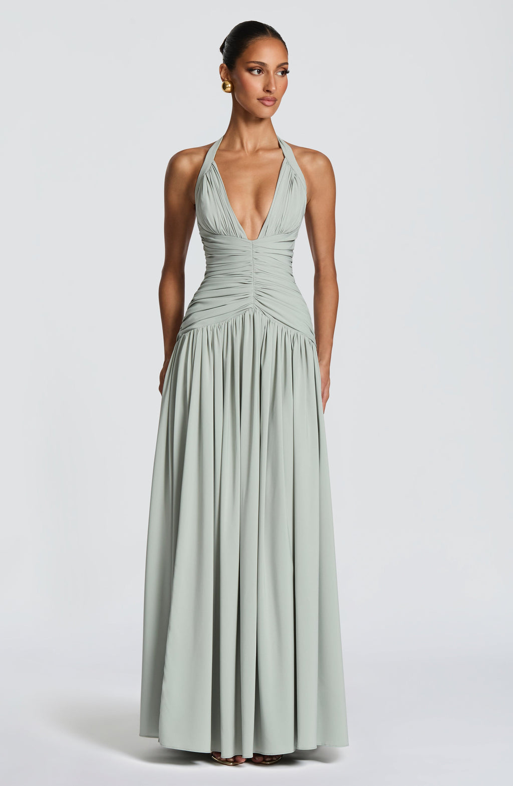 Vestido de evento Amaia™ verde salvia con cuello halter, foto 4