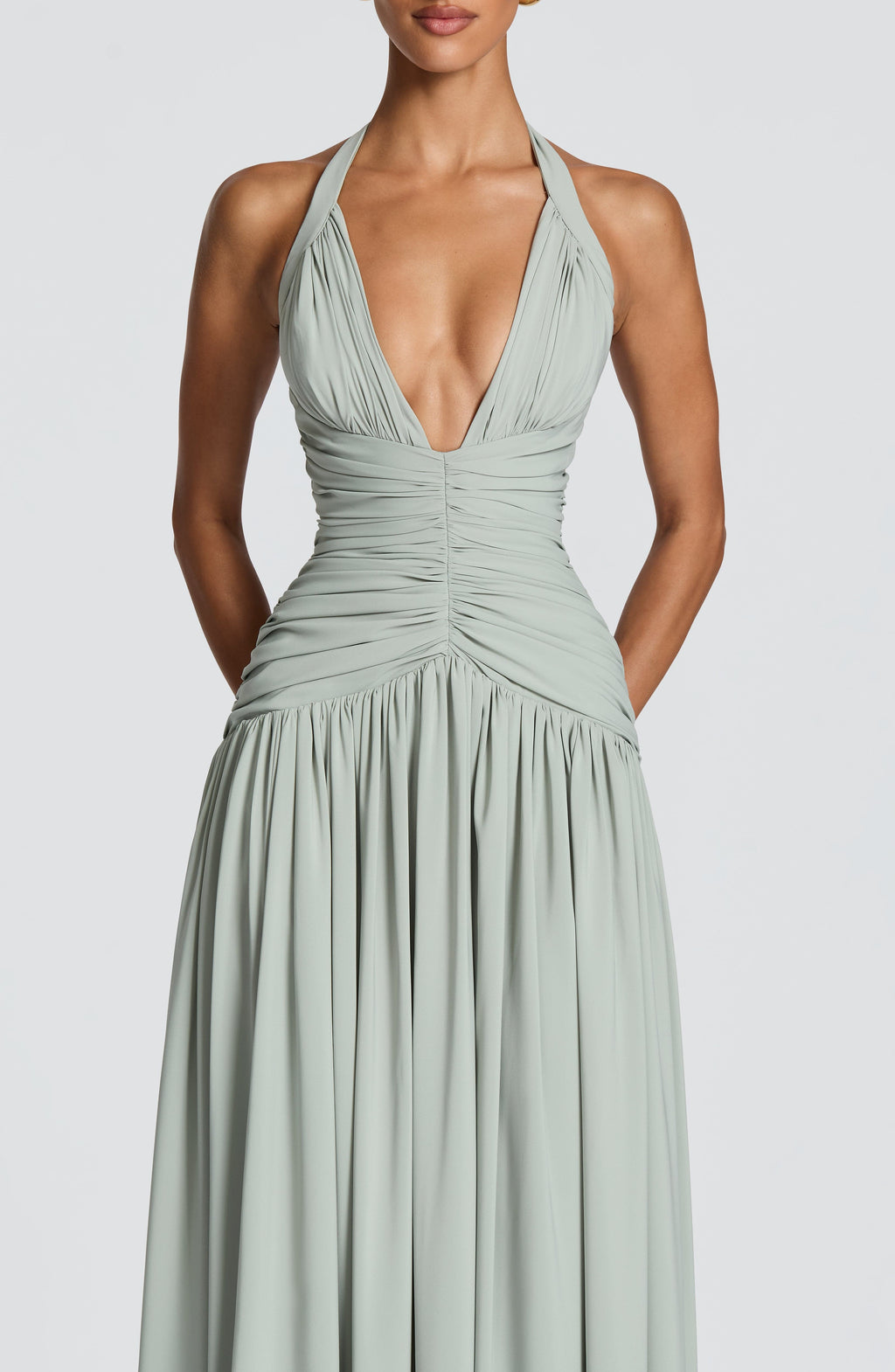 Amaia™ verde salvia: vestido largo para una boda de tarde, foto 5