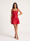 Vestido Carlota corto de satén rojo – vista frontal