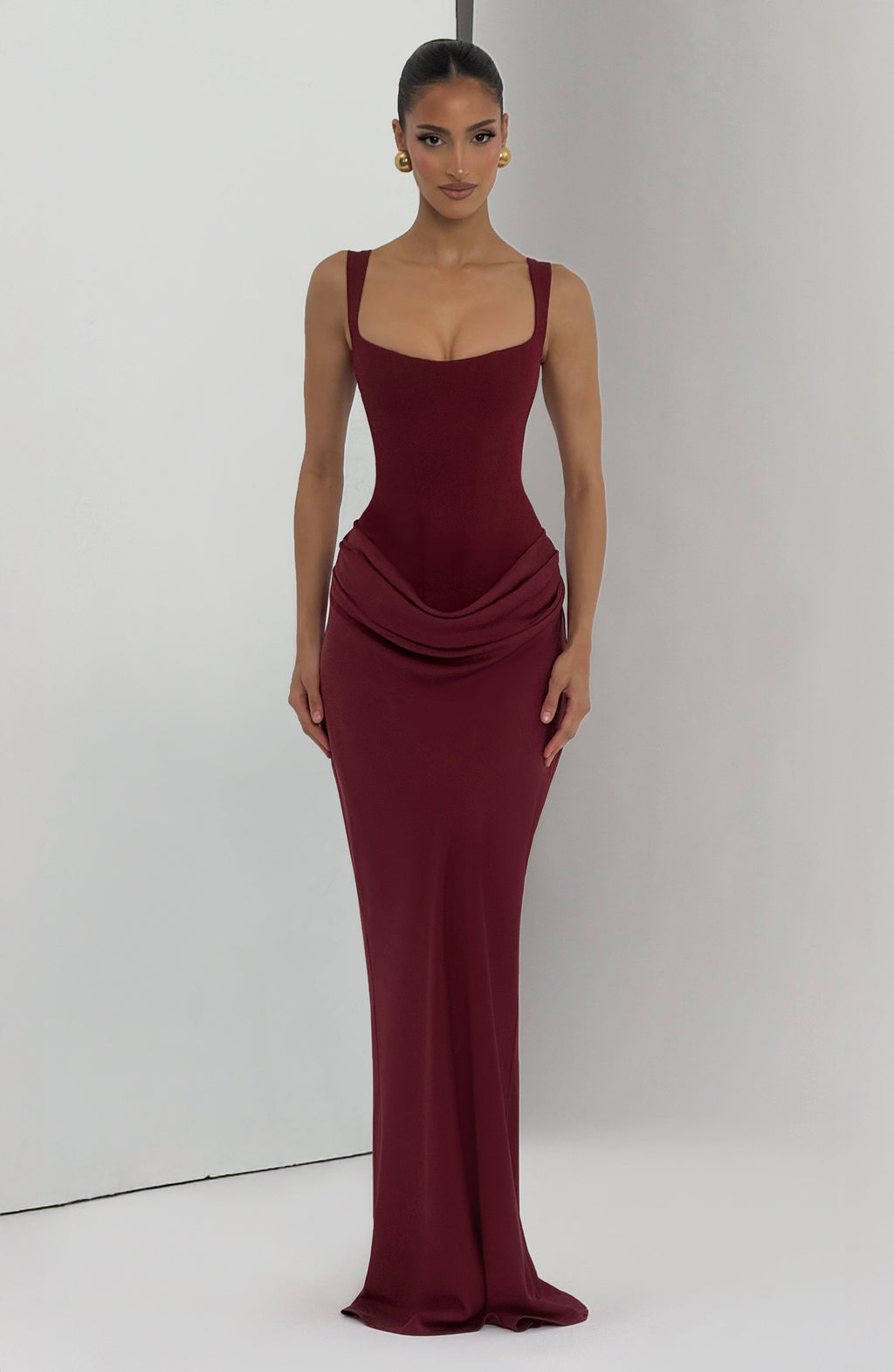Vestido Cornelia™ burdeos con escote drapeado, foto 7