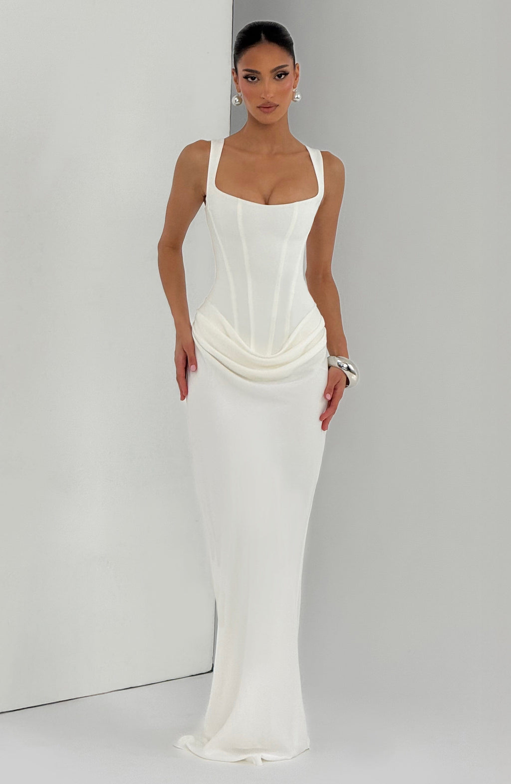 Vestido Cornelia™ marfil con escote drapeado, foto 9