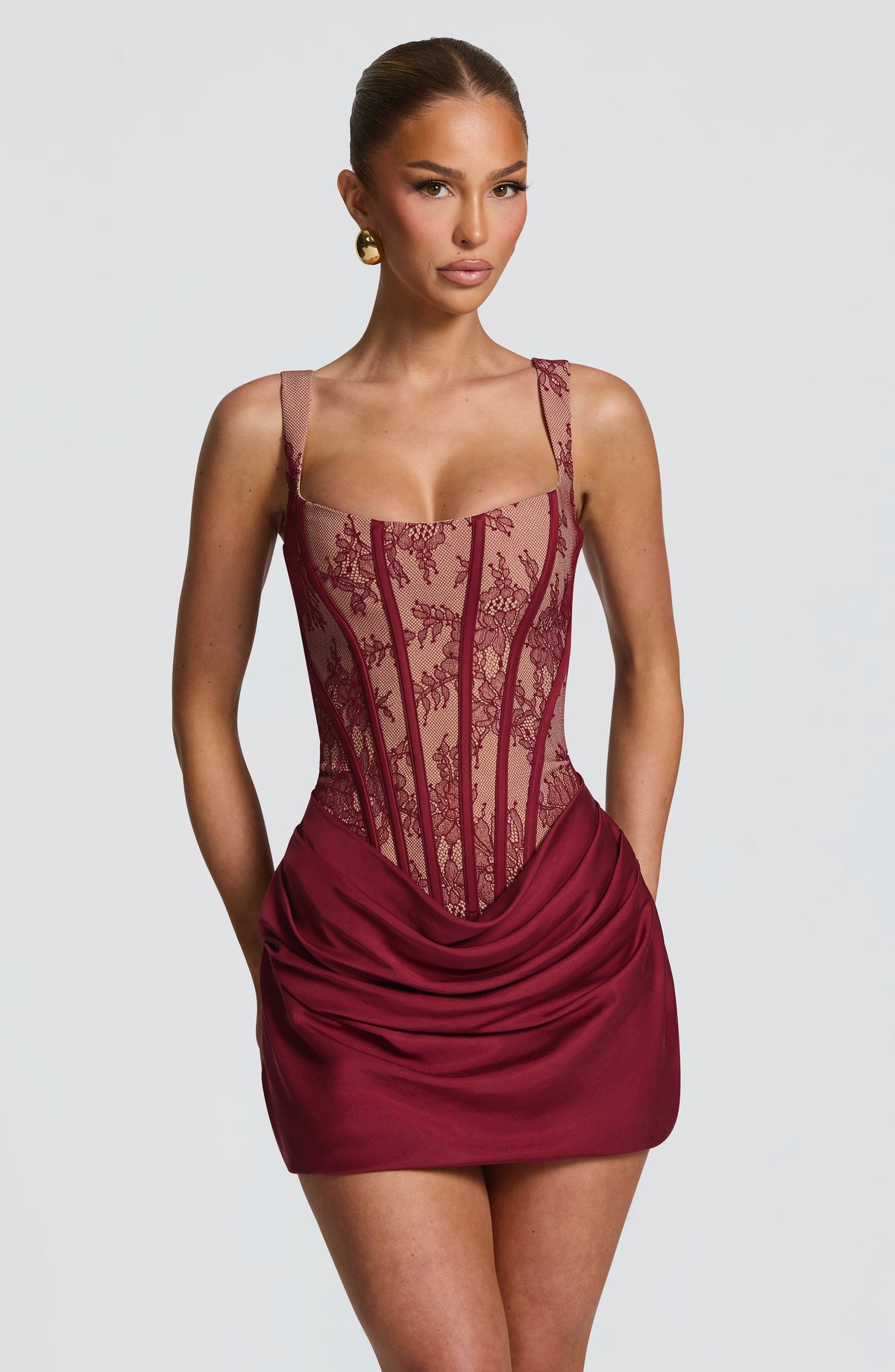 Vestido corto de cóctel burdeos de encaje - Cornelia™ Ana Ibiza