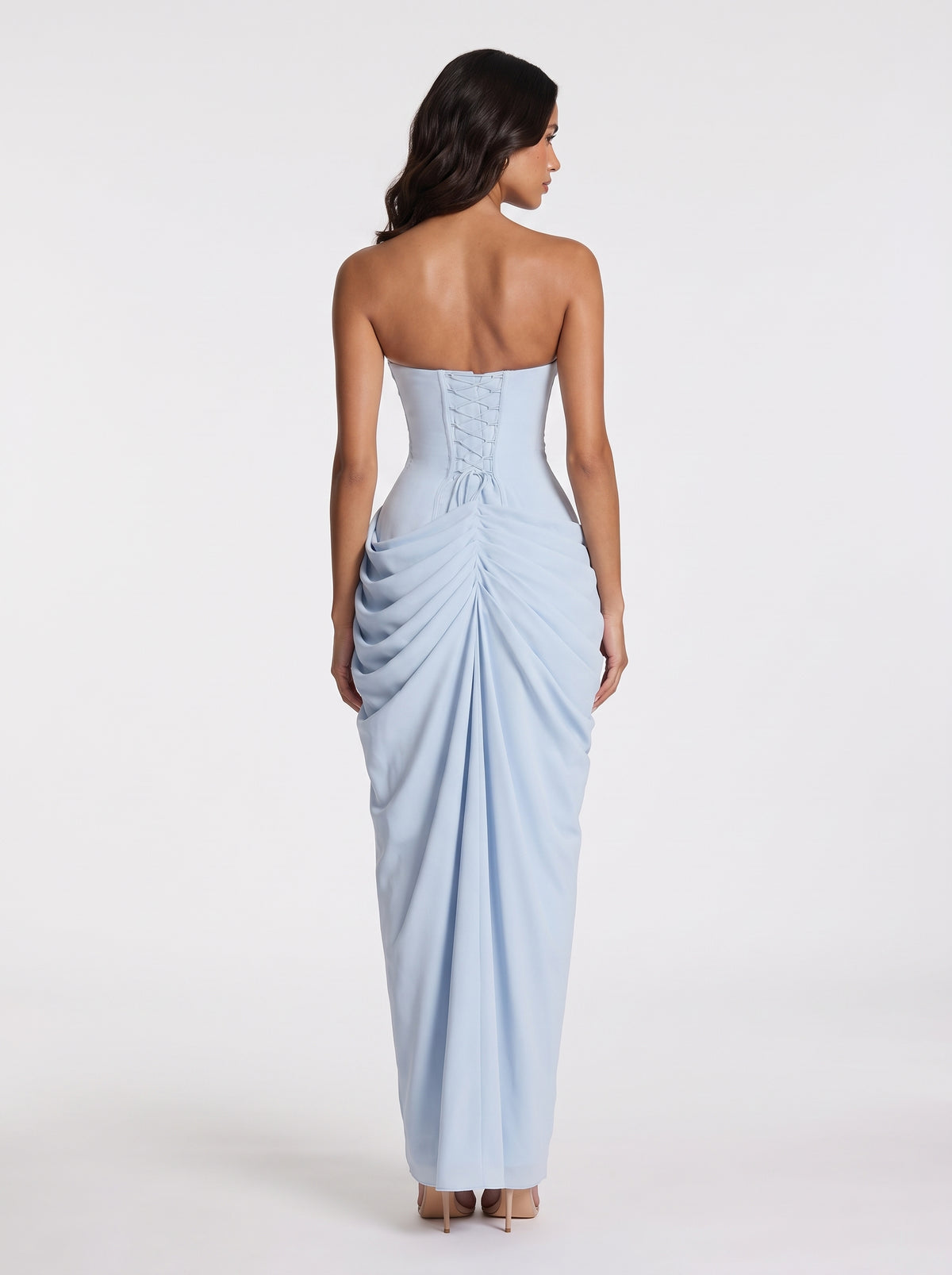 Vestido Cyra largo de chiffon celeste – espalda