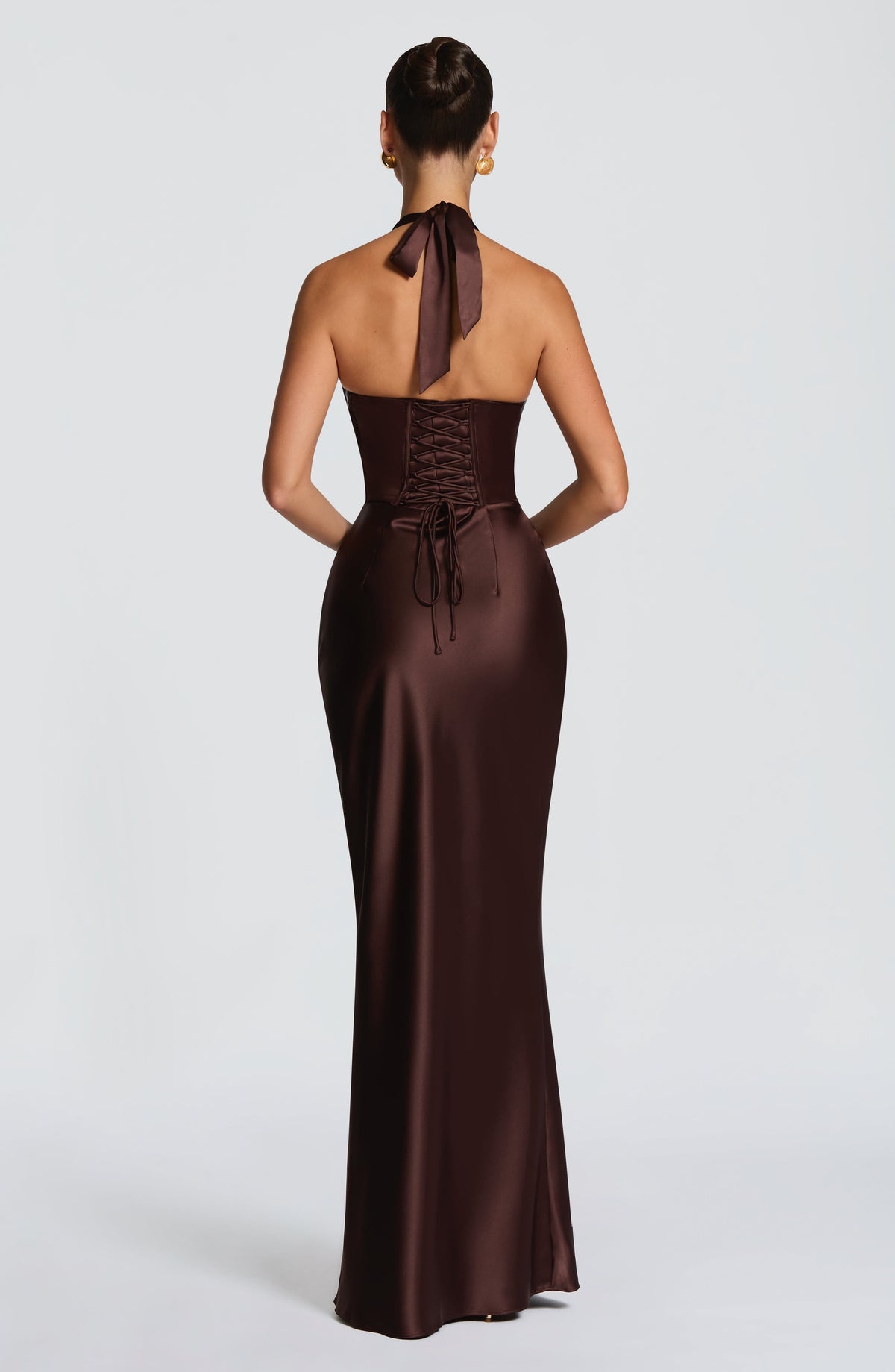 Elena™ en ciruela, vestido largo de satén, con corsé