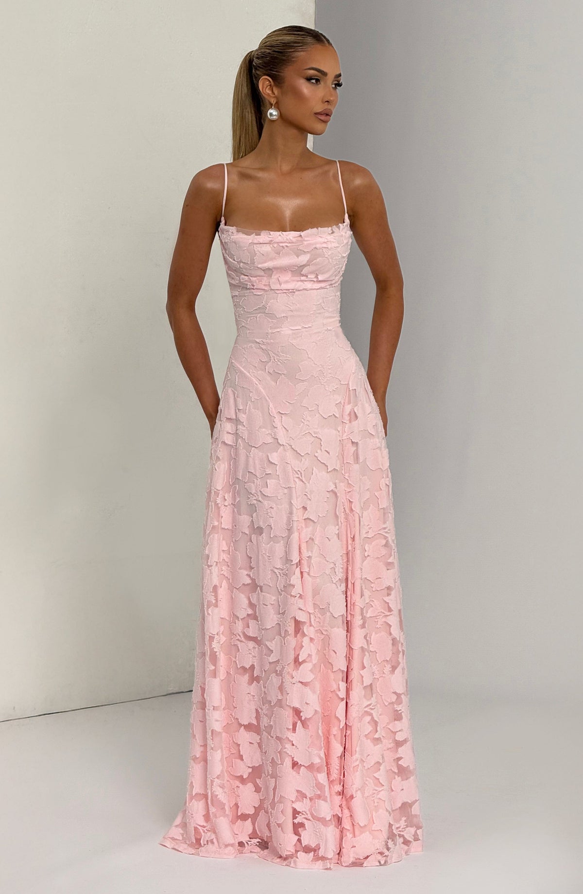 Look para una graduación: vestido Matilda™ en rosa, foto 6