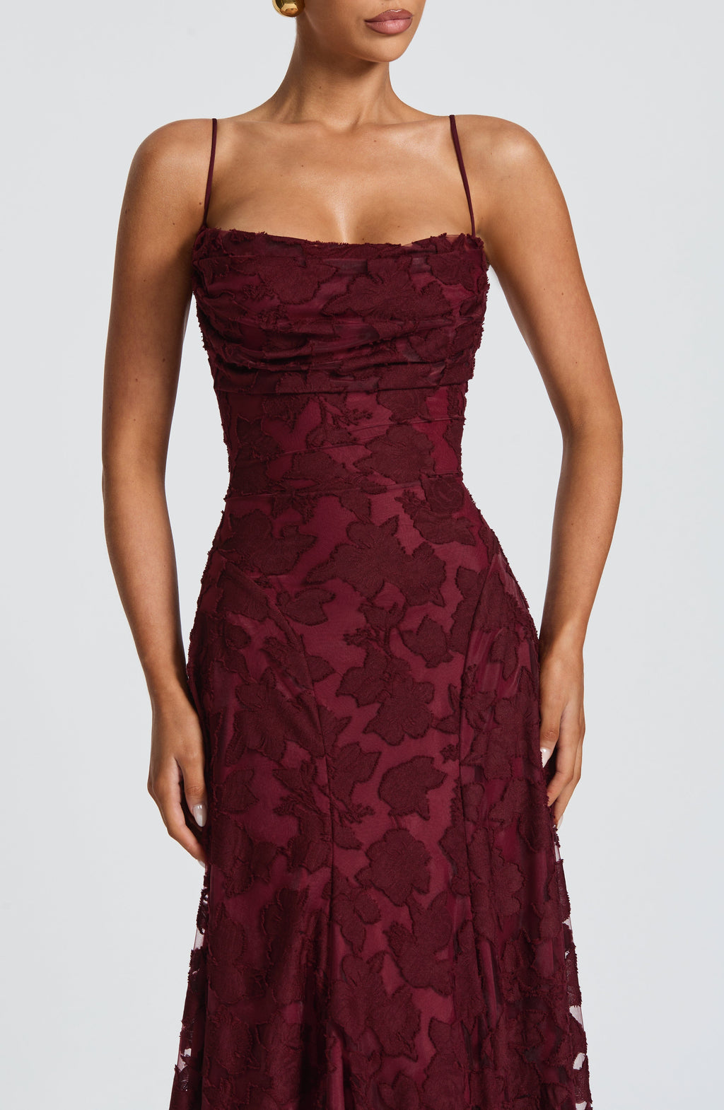 Vestido Matilda™ cereza con escote drapeado, foto 7