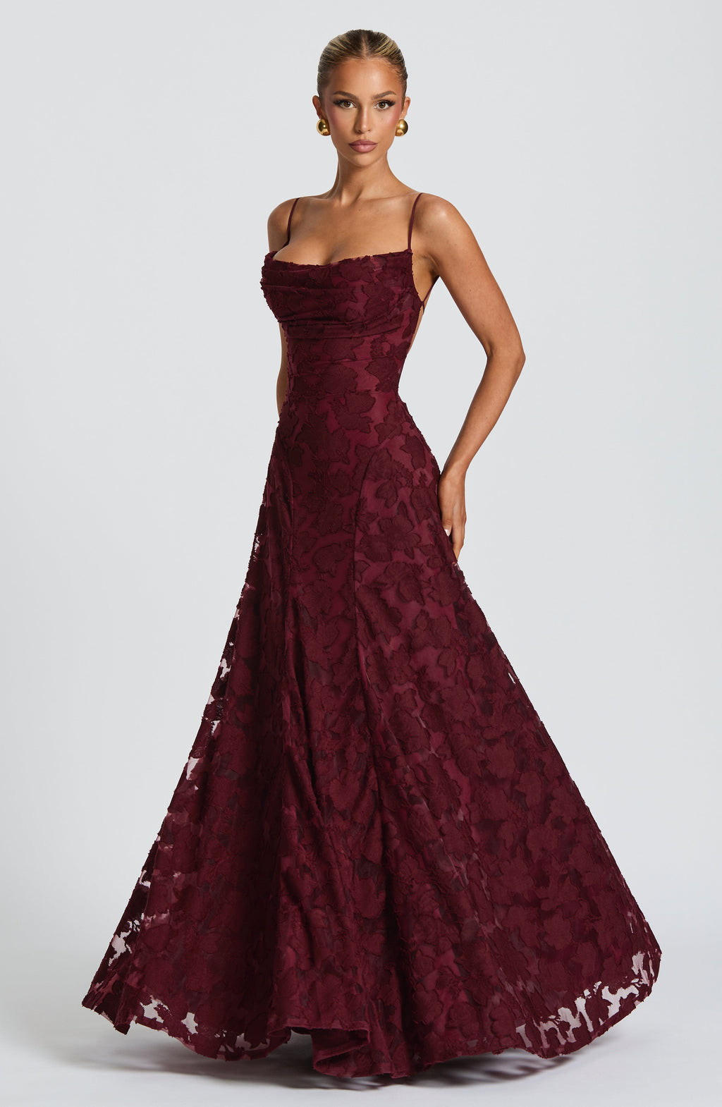 Vestido Matilda™ cereza con escote drapeado, foto 9