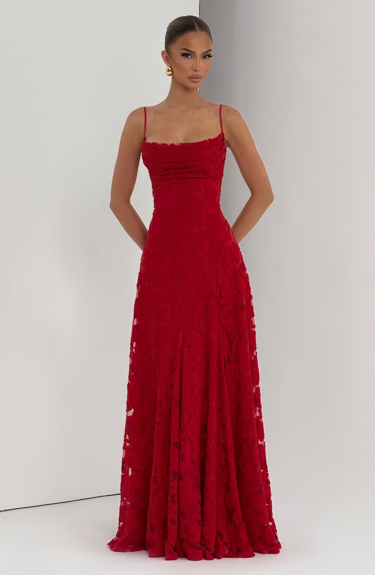 Look para una graduación: vestido Matilda™ en rojo, foto 6