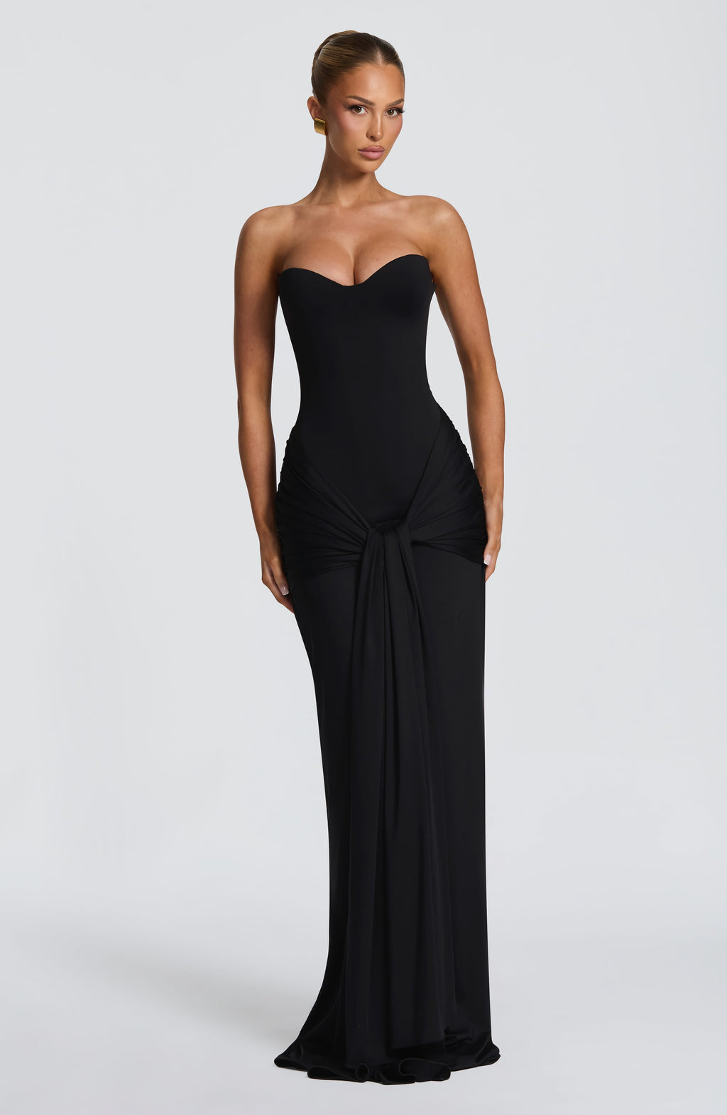 Look para una graduación: vestido Gema™ en negro, foto 6