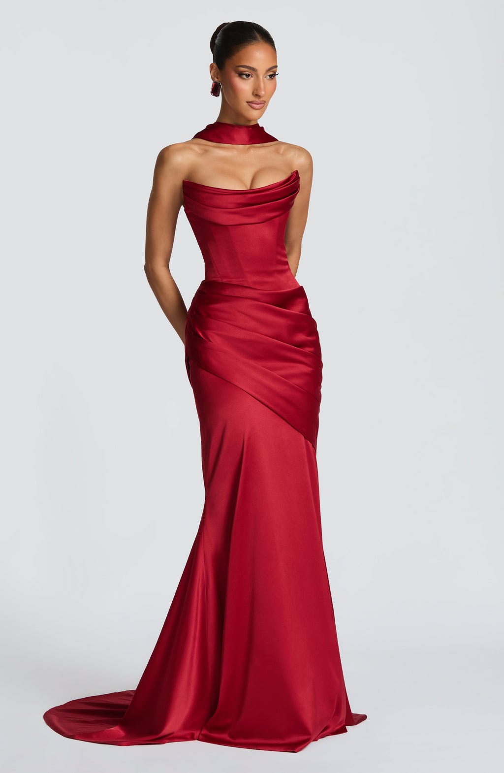 Look para una boda de noche: vestido Cristina™ en rojo, foto 6