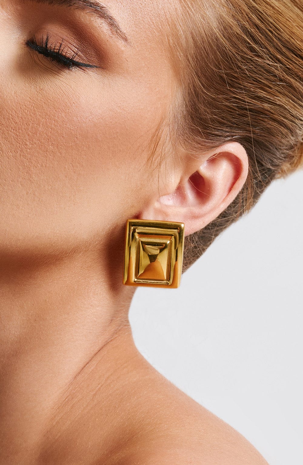Lola™ - Pendientes Cuadrados Dorados