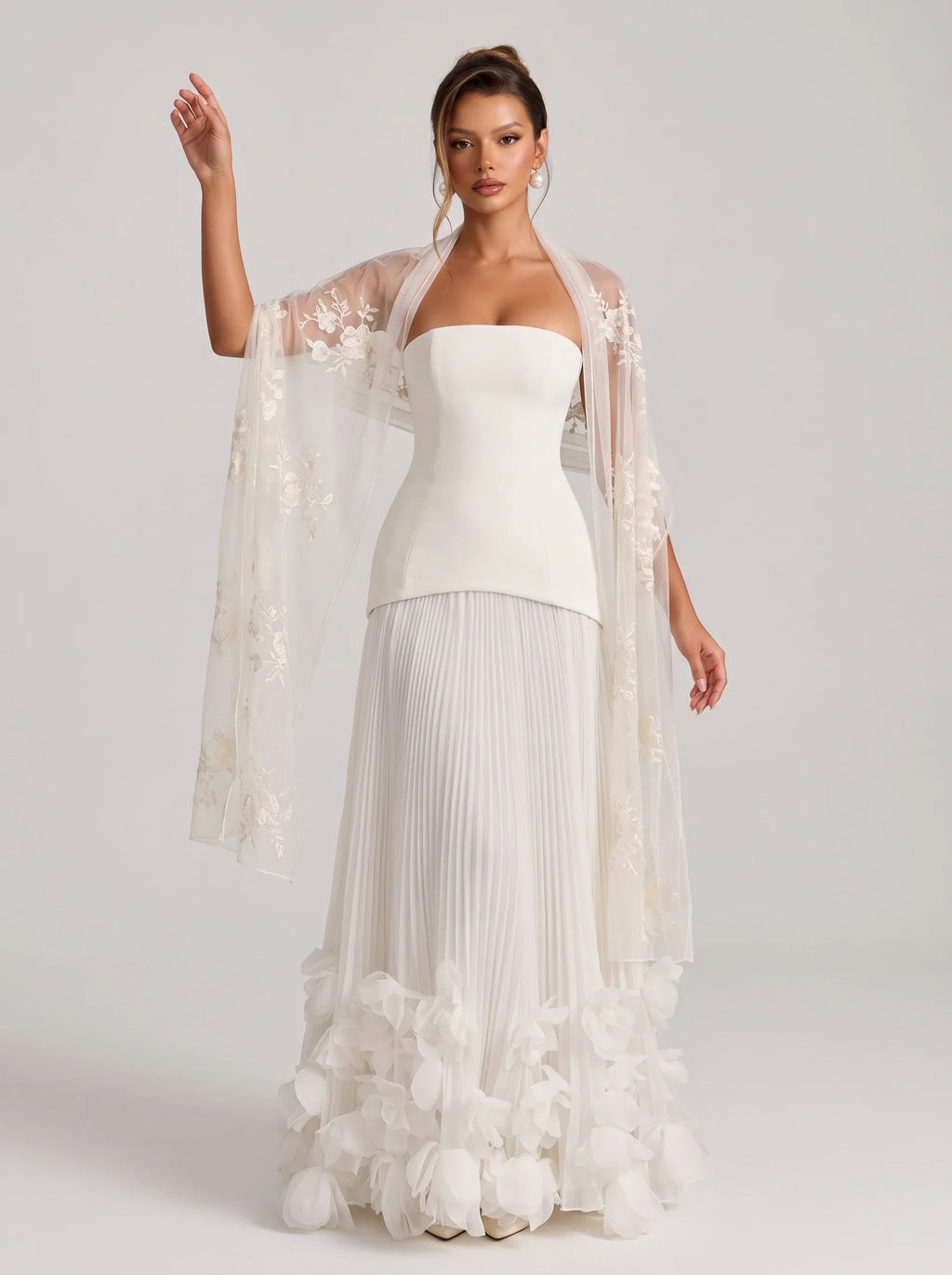 Luna™ marfil de Ana Ibiza, cuerpo entero con el vestido a juego