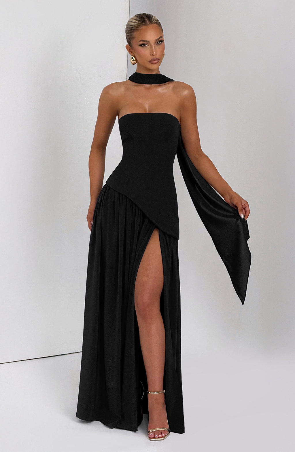Look para una graduación: vestido Malena™ en negro, foto 6