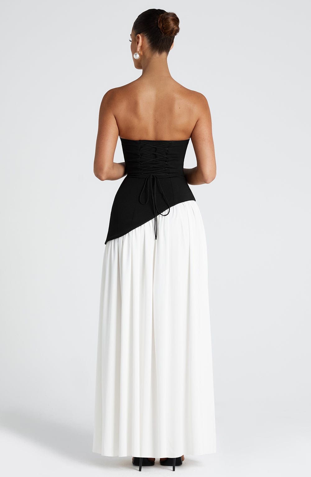 Malena™ en blanco y negro, vestido largo de chifón, con corsé