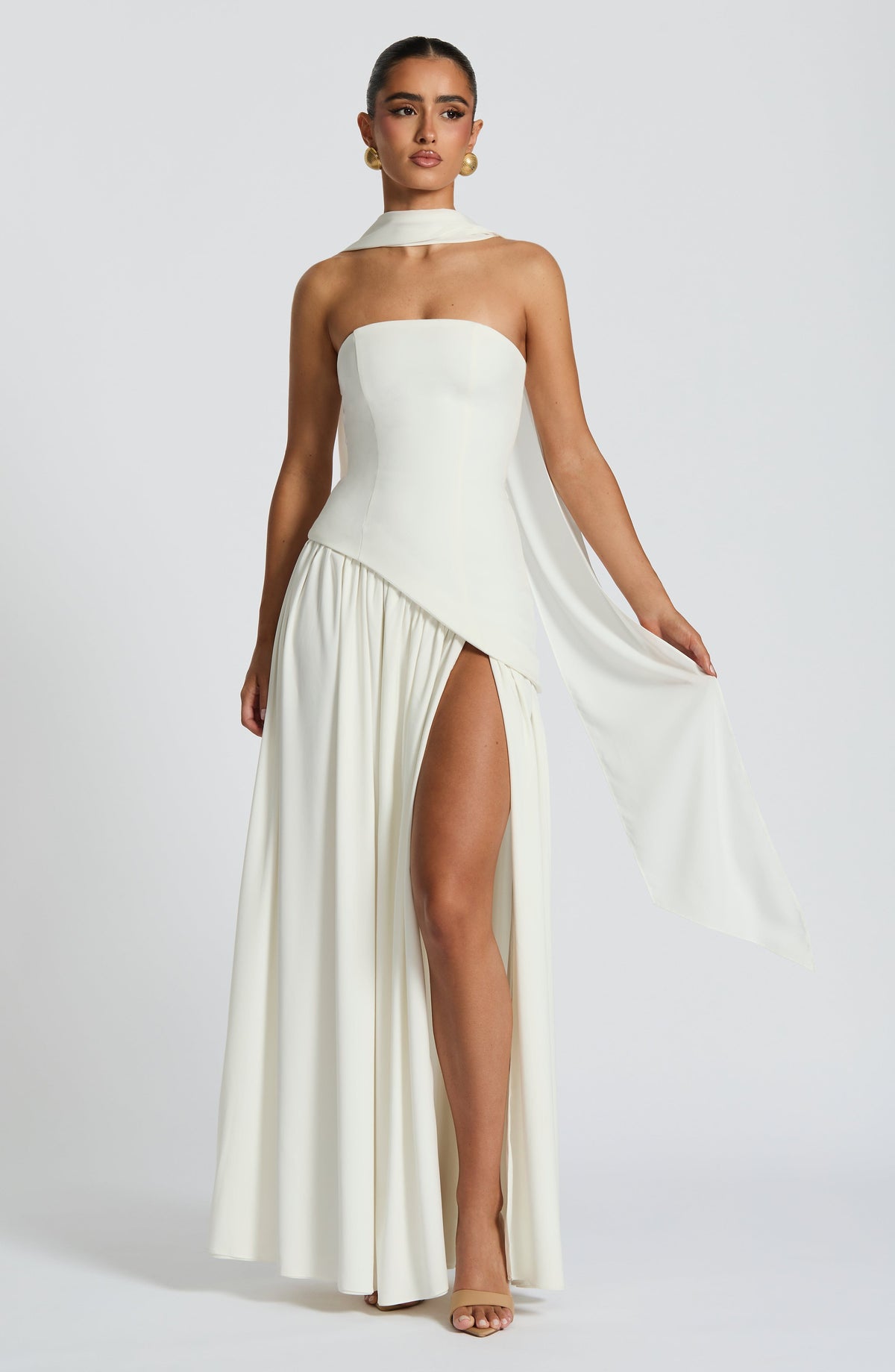 Look para una cena de gala: vestido Malena™ en marfil, foto 6