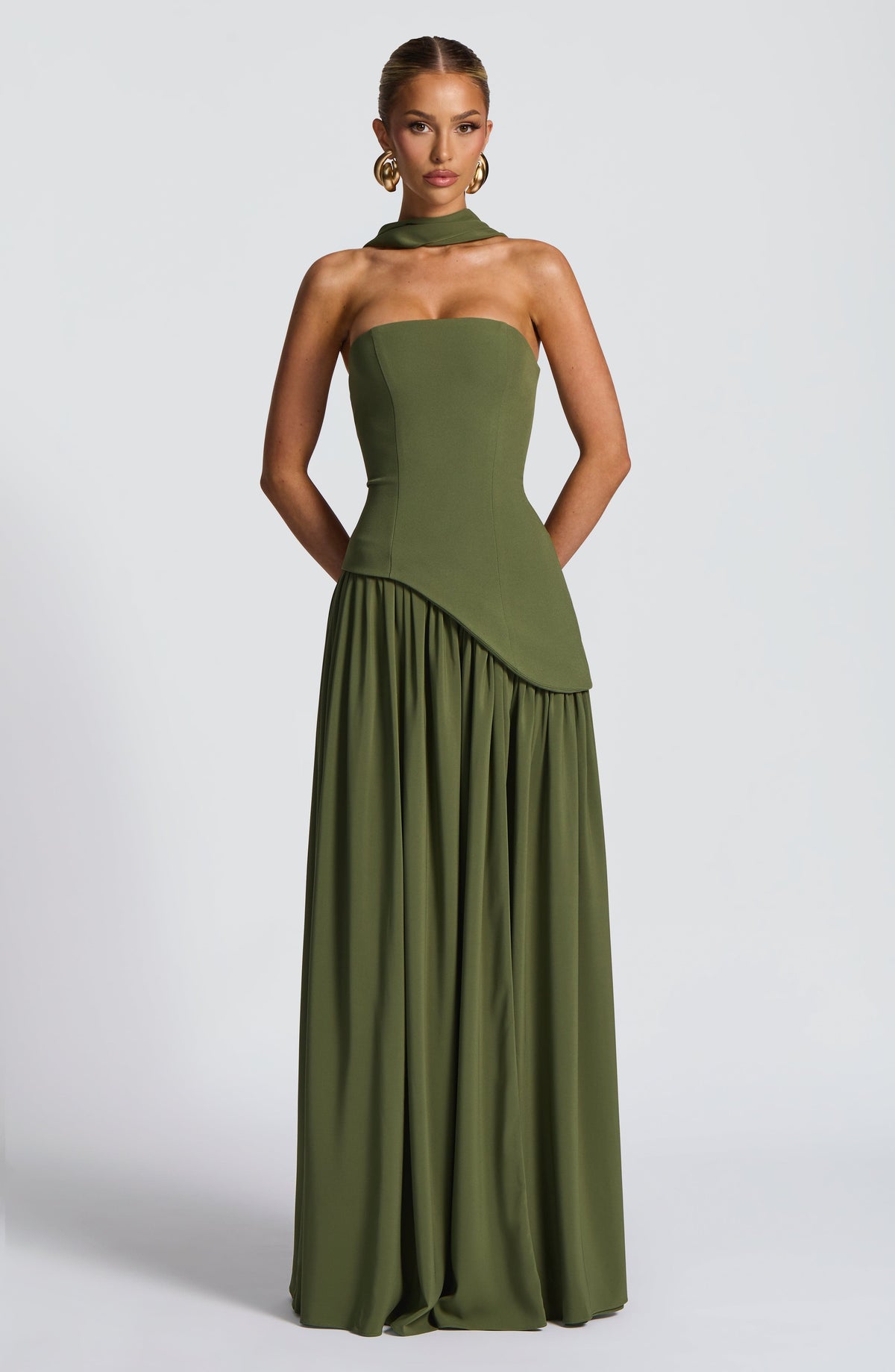 Vestido de evento Malena™ caqui con palabra de honor, foto 4