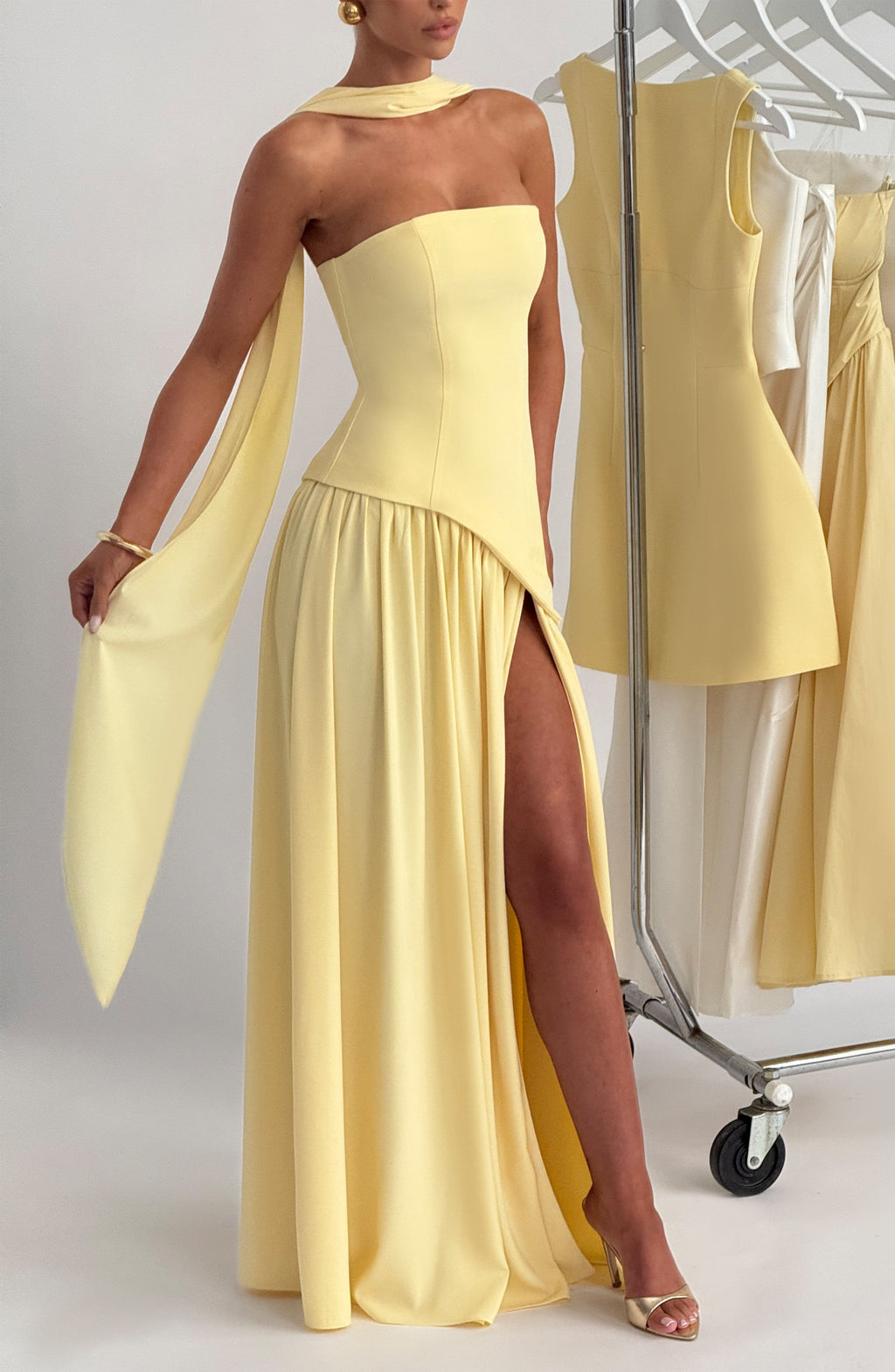 Look para una graduación: vestido Malena™ en amarillo limón, foto 6