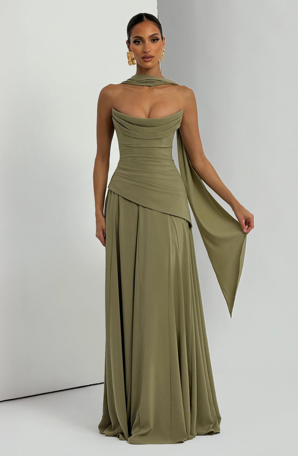 Vestido Patricia™ verde salvia con escote drapeado, foto 9