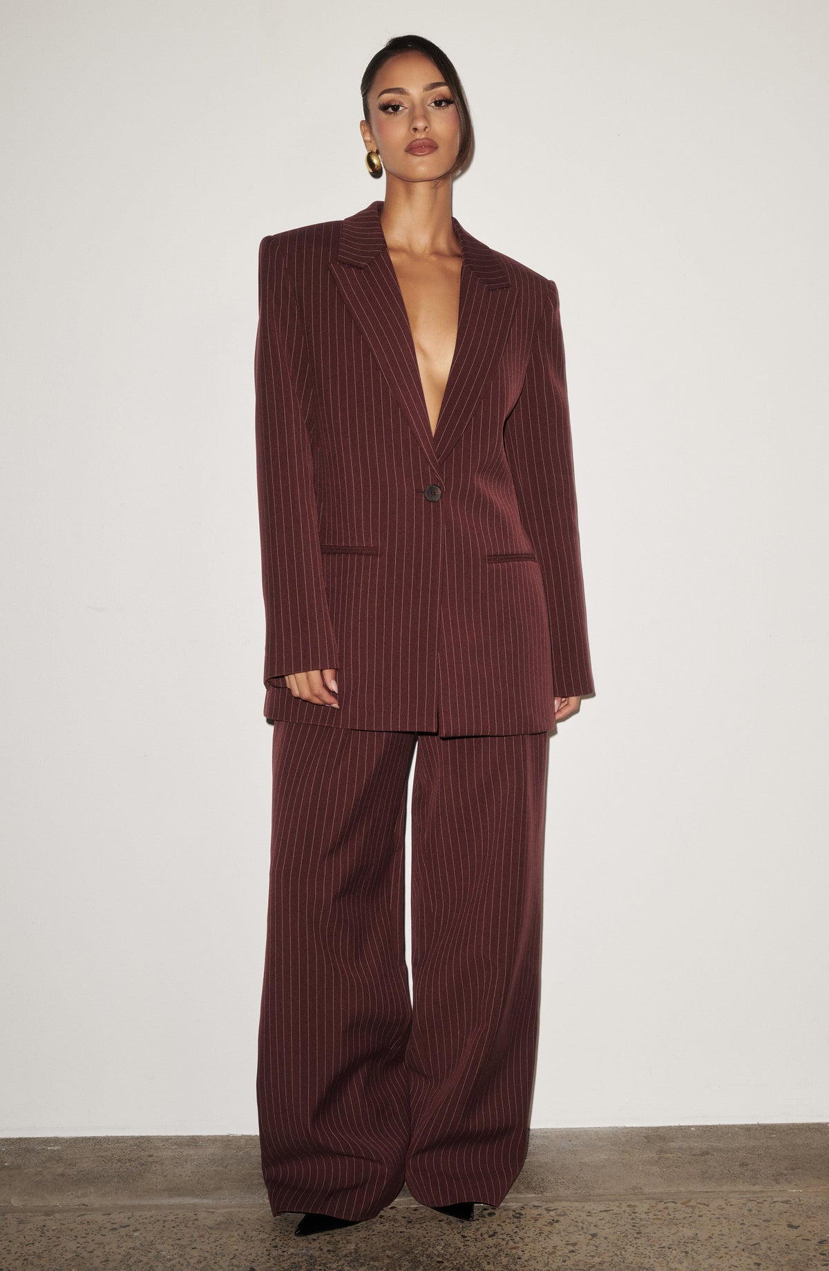 Regina™ - Blazer Oversize de Raya Diplomática Burdeos