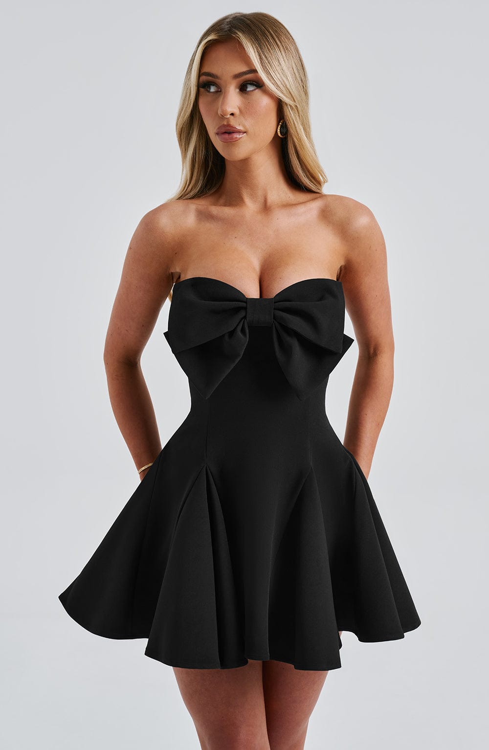 Rubí™ negro, una opción de Ana Ibiza para un evento, foto 11
