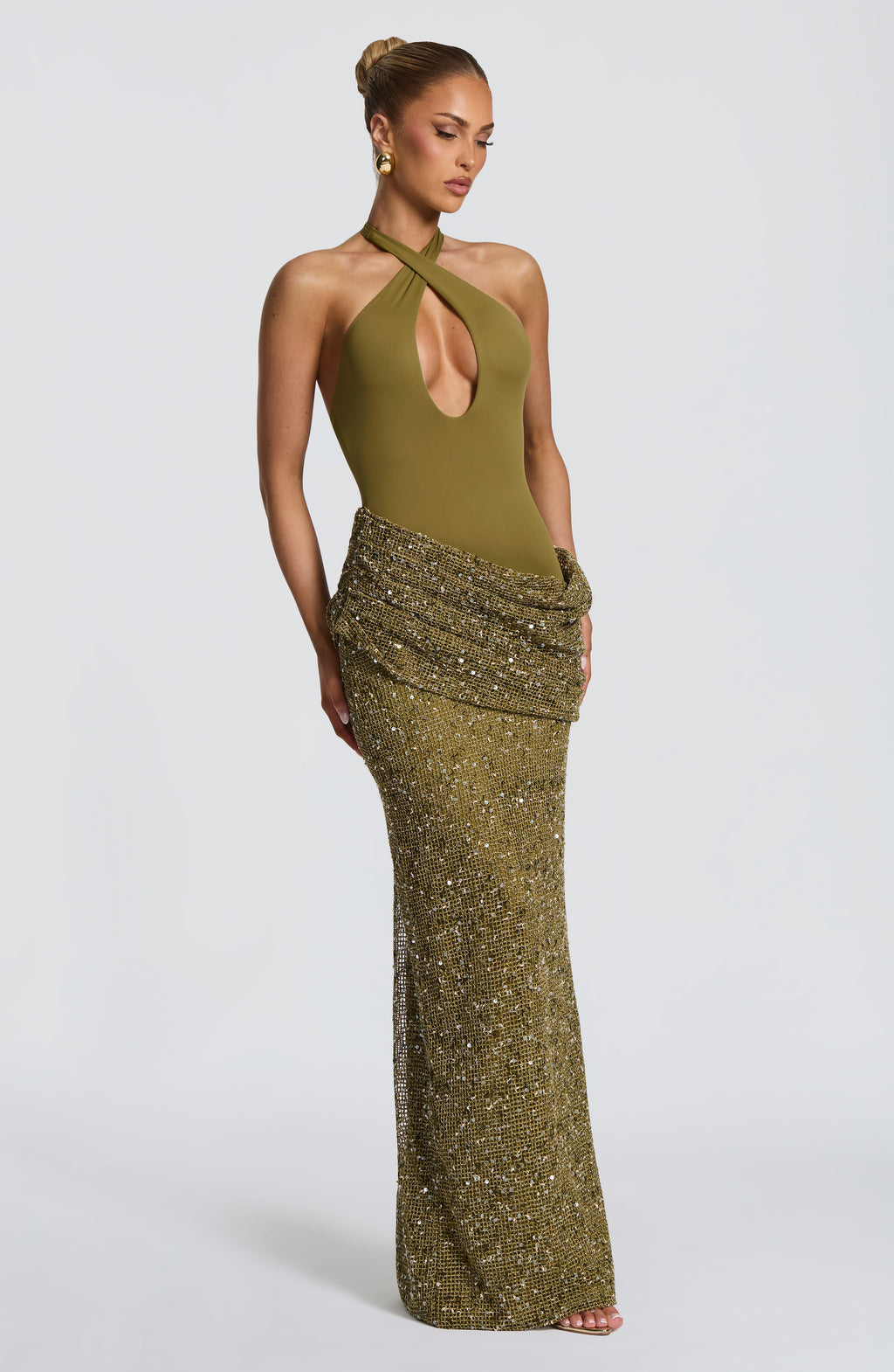 Look para una boda de noche: vestido Andrea™ en oliva, foto 6