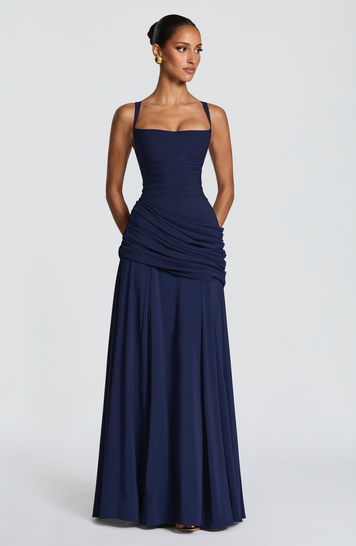 Vestido de evento Sara™ azul marino con escote drapeado, foto 4