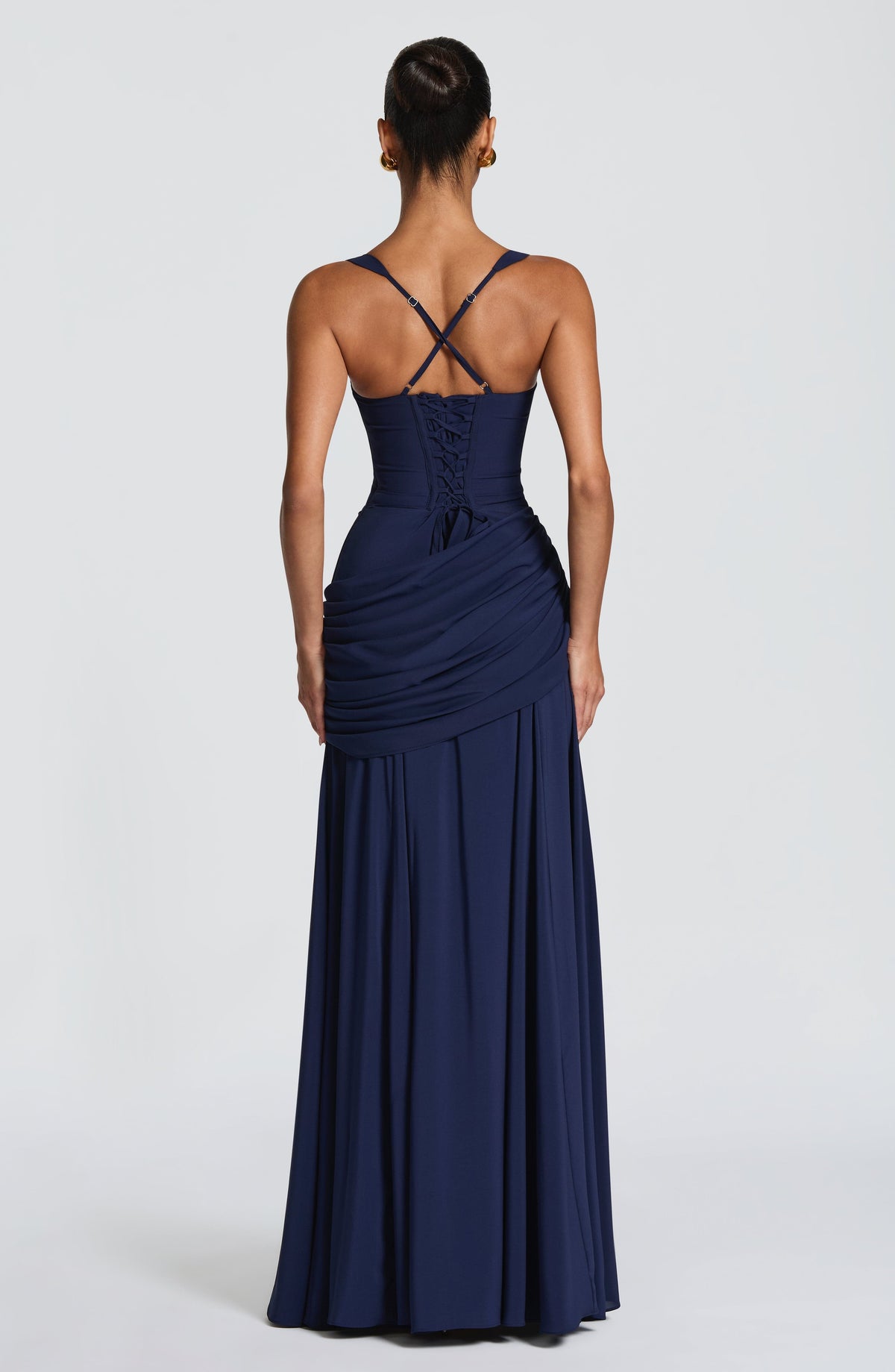 Sara™ en azul marino, vestido largo de chifón, con corsé