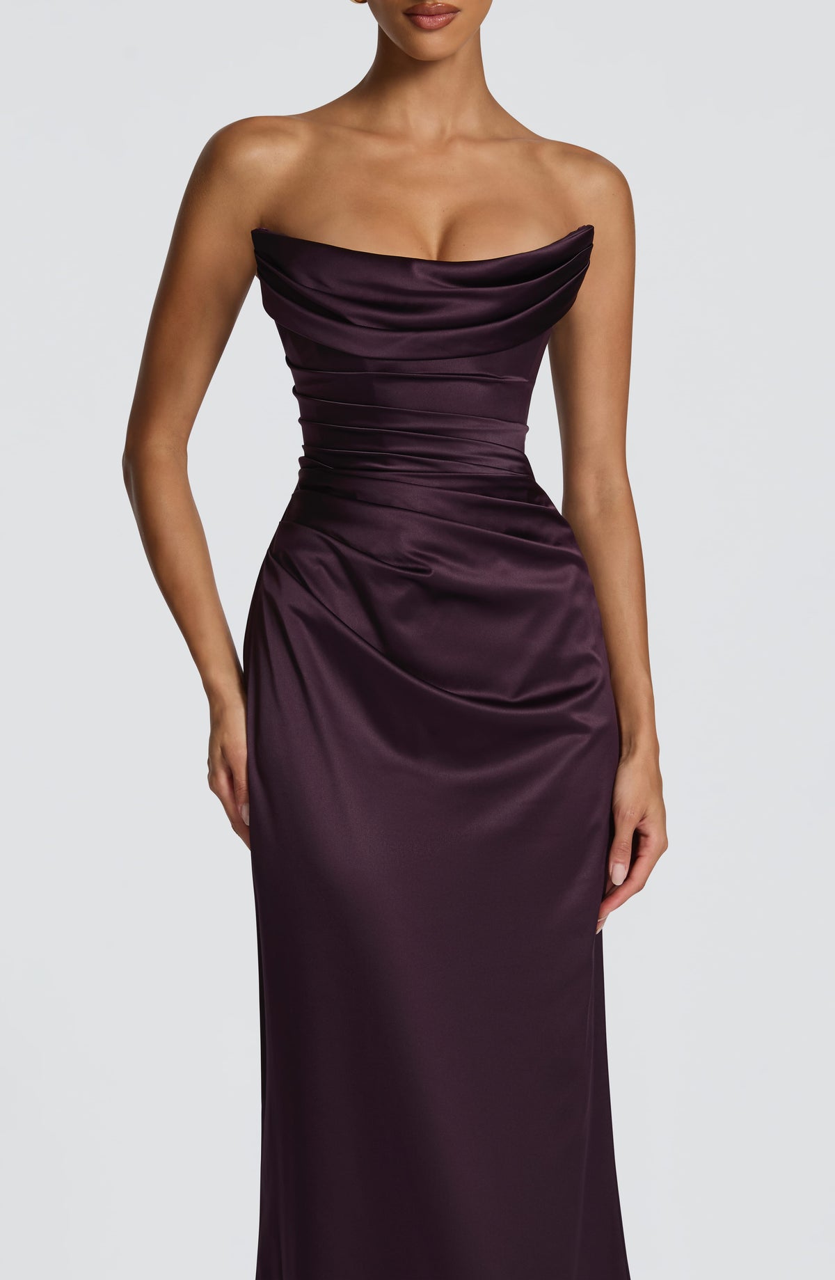 Look para una boda de noche: vestido Vega™ en morado, foto 6