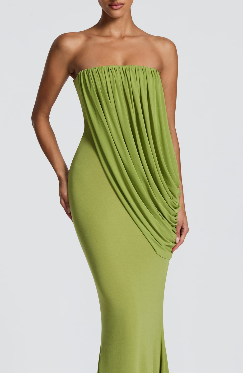 Vestido de evento Valeria™ oliva con fruncido favorecedor, foto 4